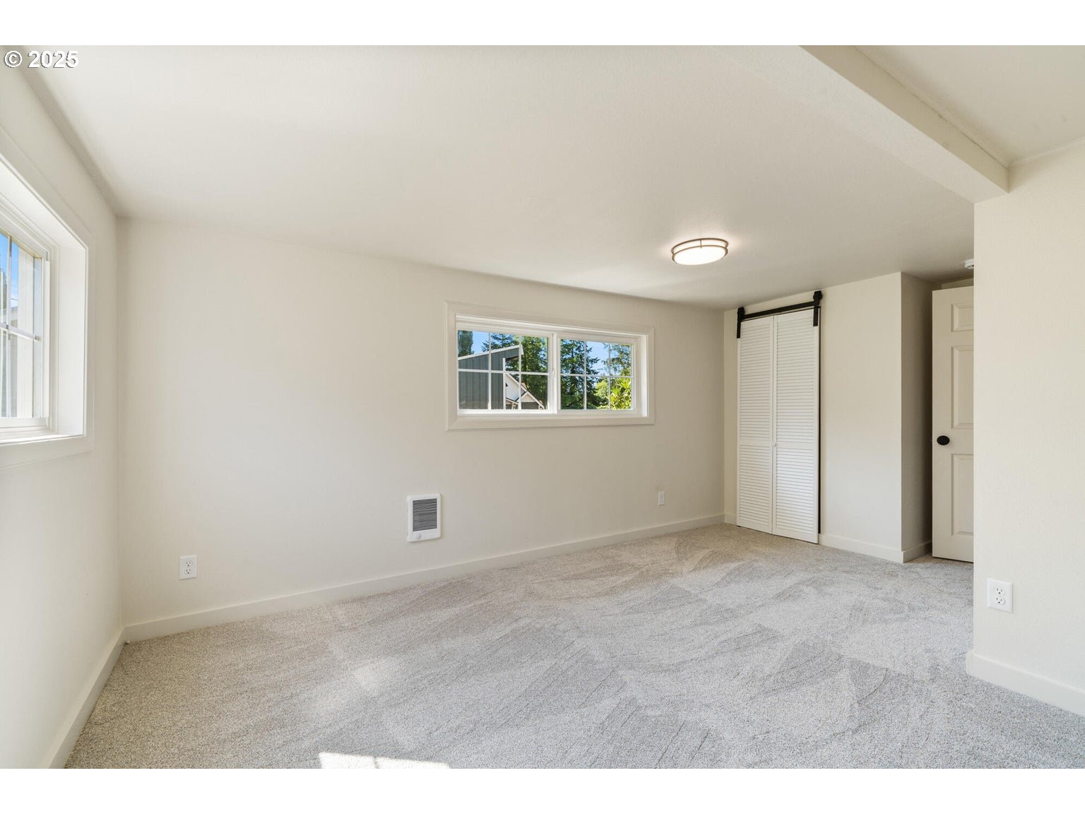 24005 HIGHWAY 101