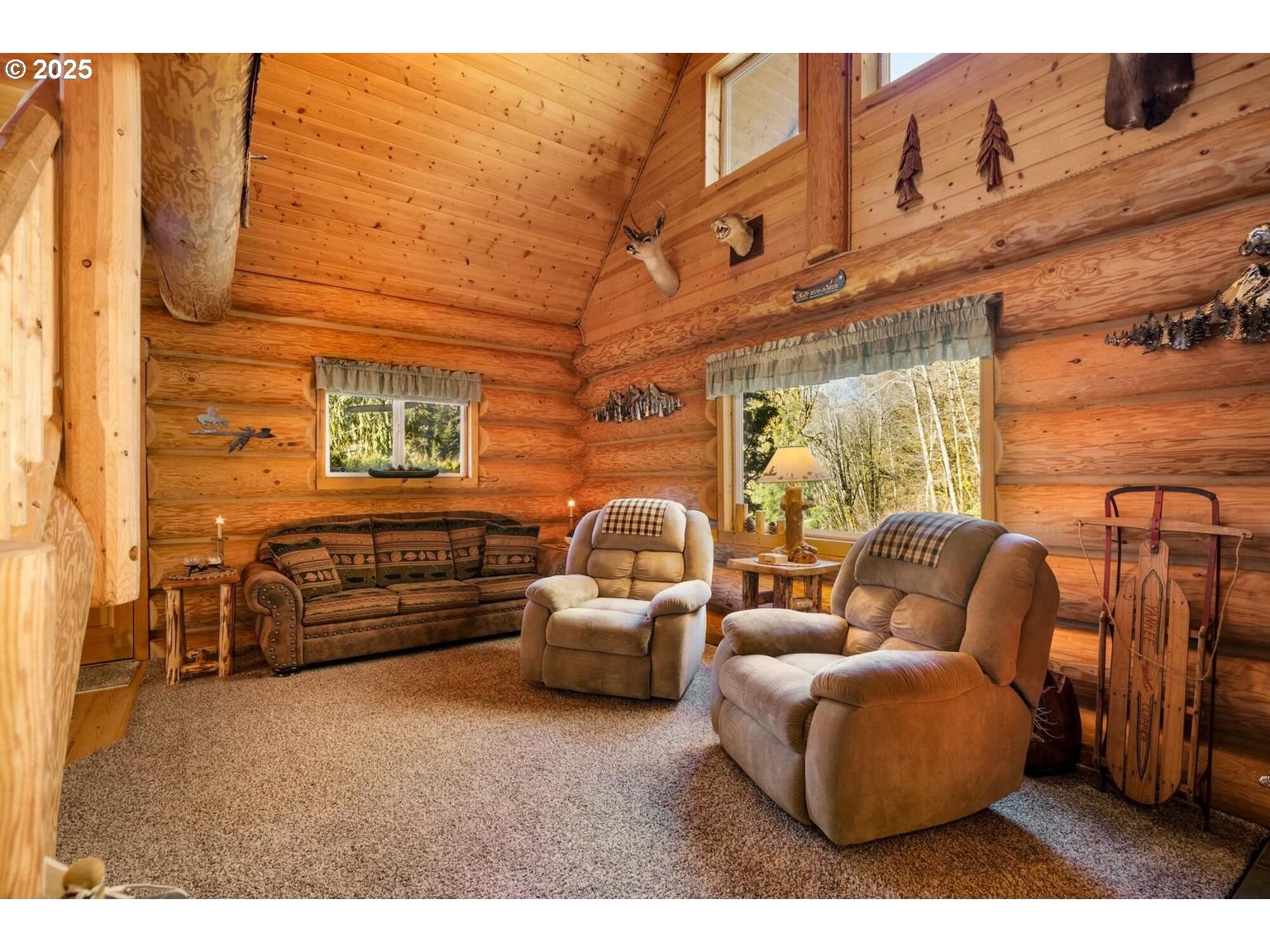 21880 E BEAVER CREEK RD