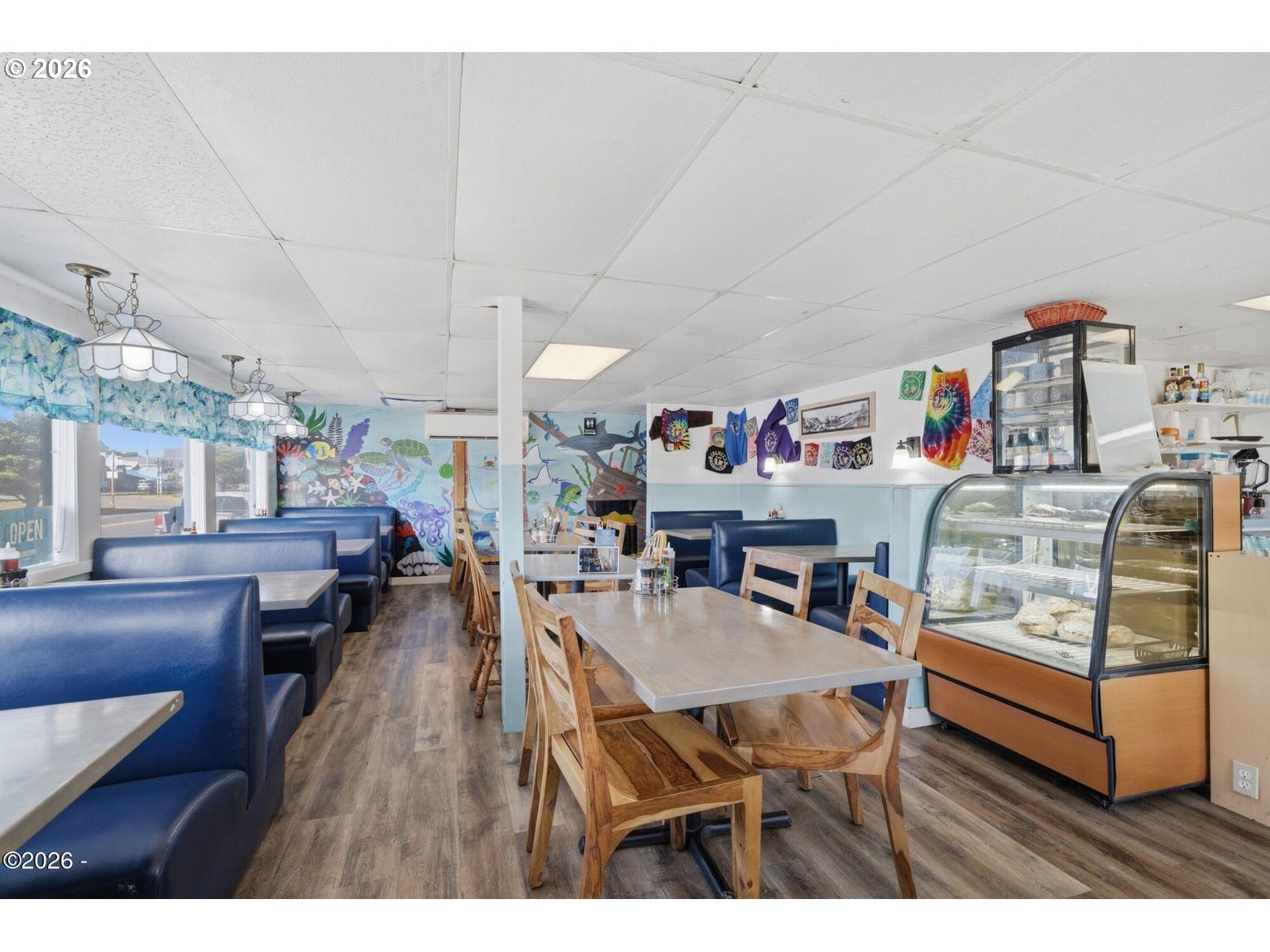 202 N HIGHWAY 101
