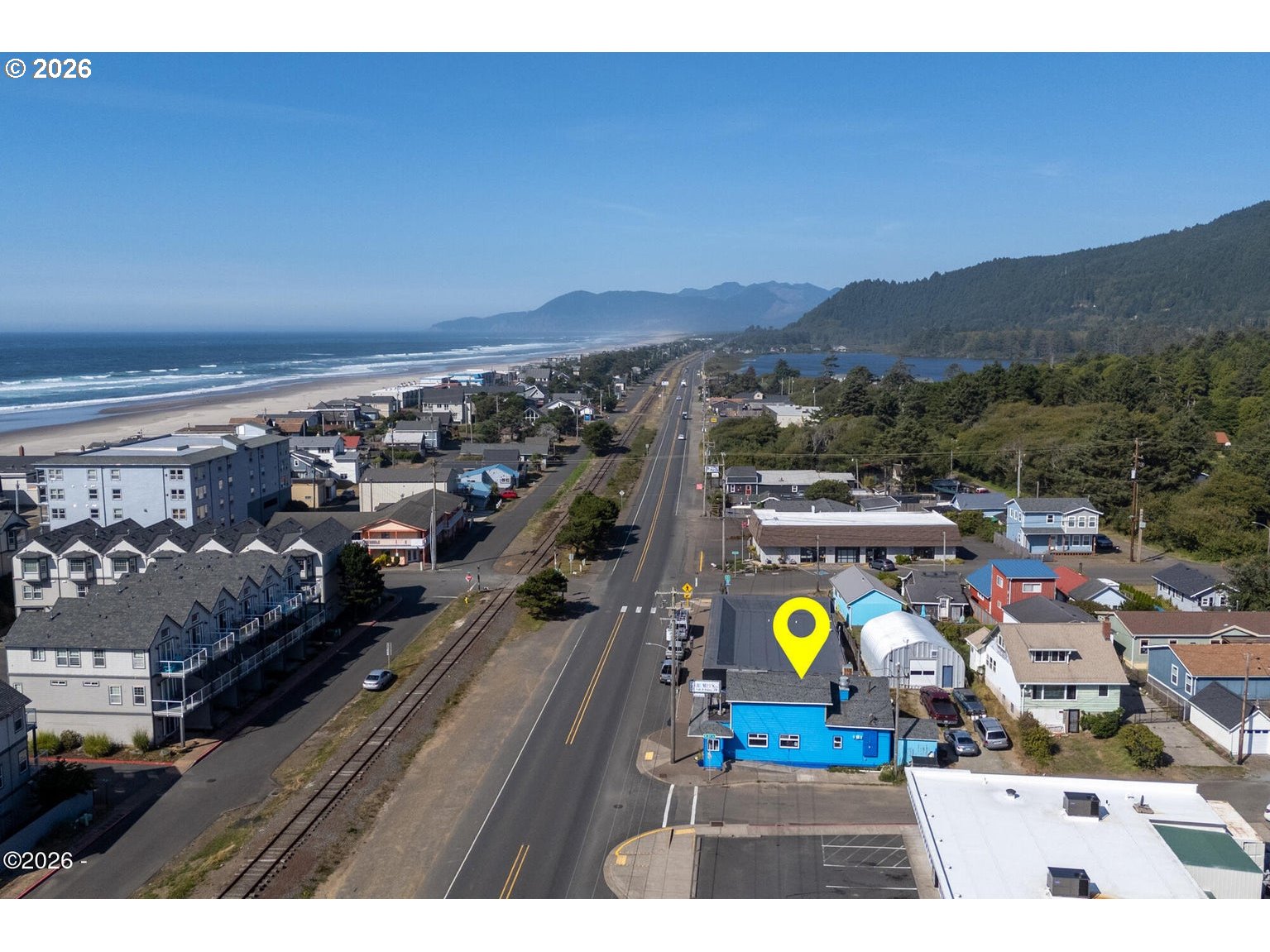 202 N HIGHWAY 101