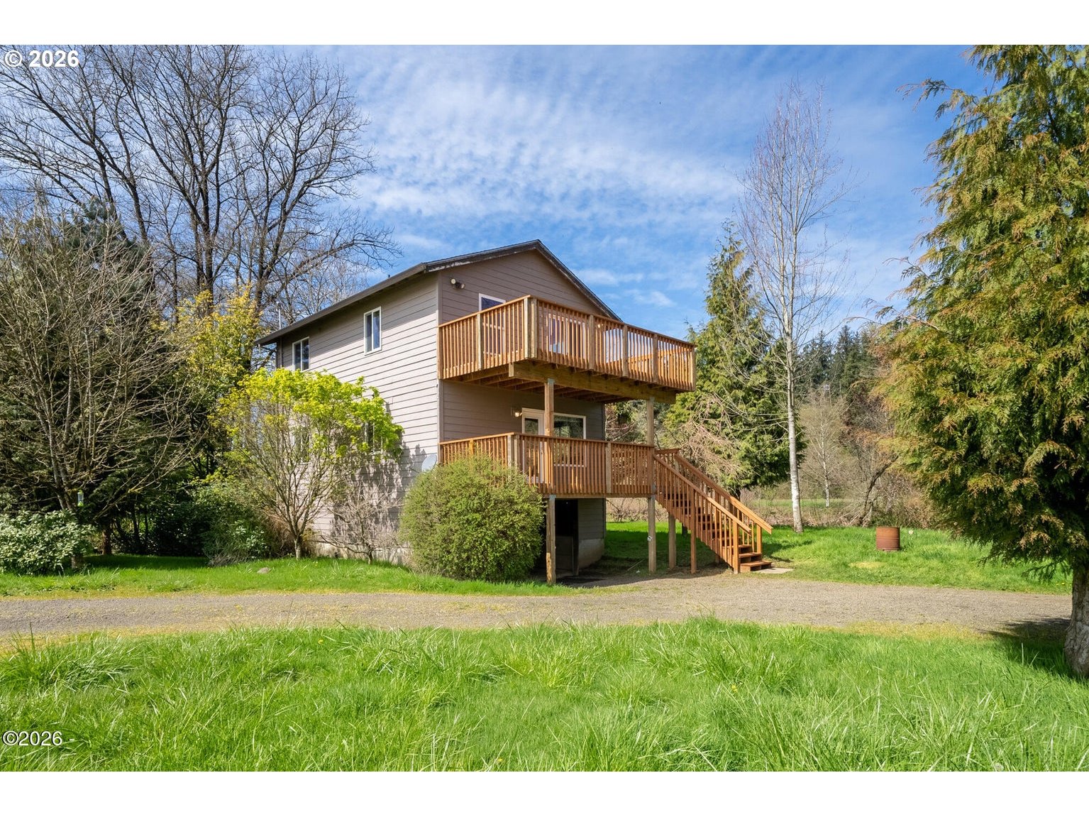 1025 WILSON RIVER LOOP