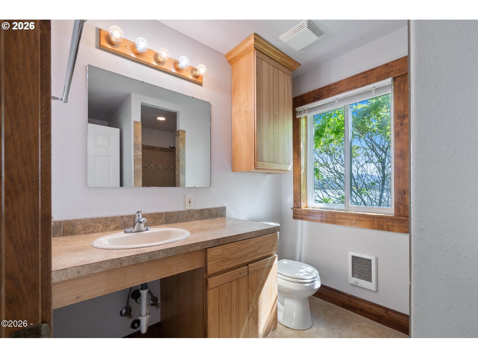 1025 WILSON RIVER LOOP