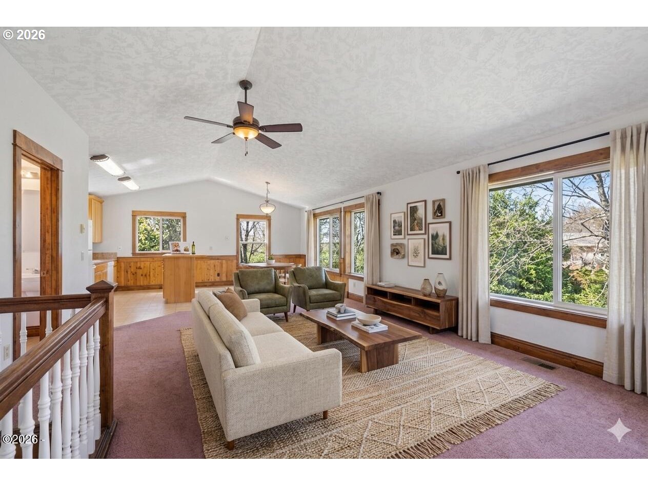 1025 WILSON RIVER LOOP