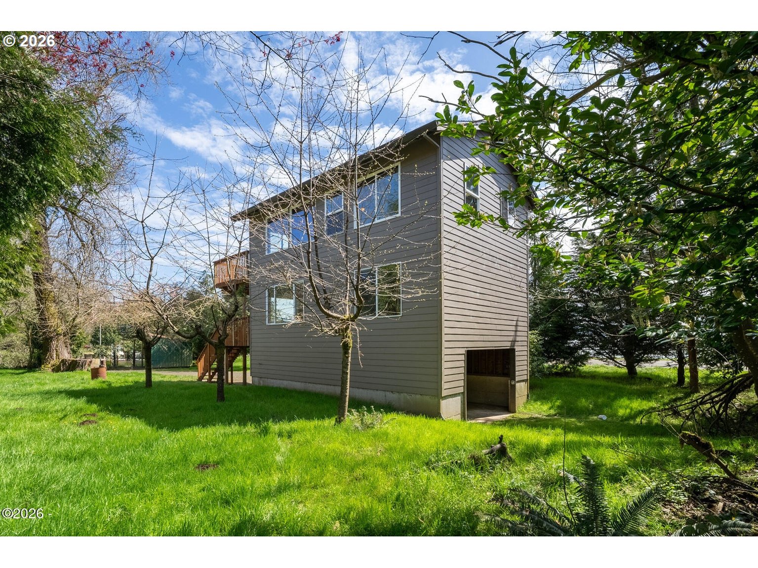 1025 WILSON RIVER LOOP