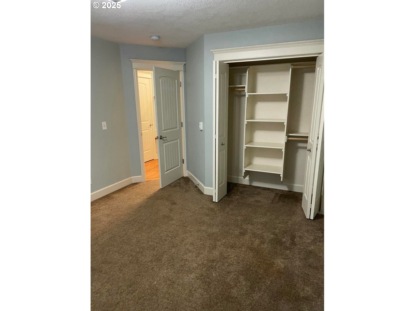 409 EVERGREEN AVE