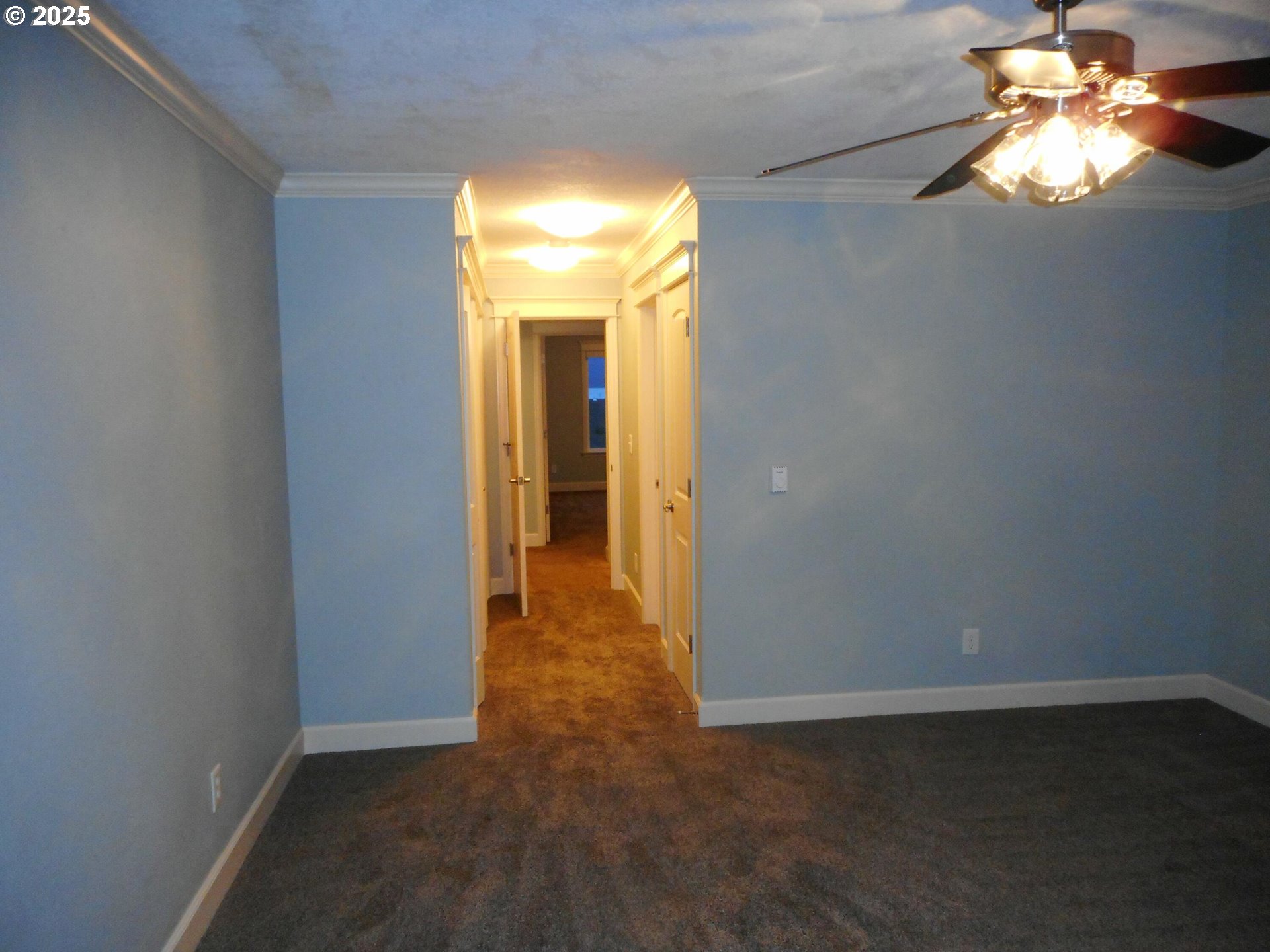 409 EVERGREEN AVE