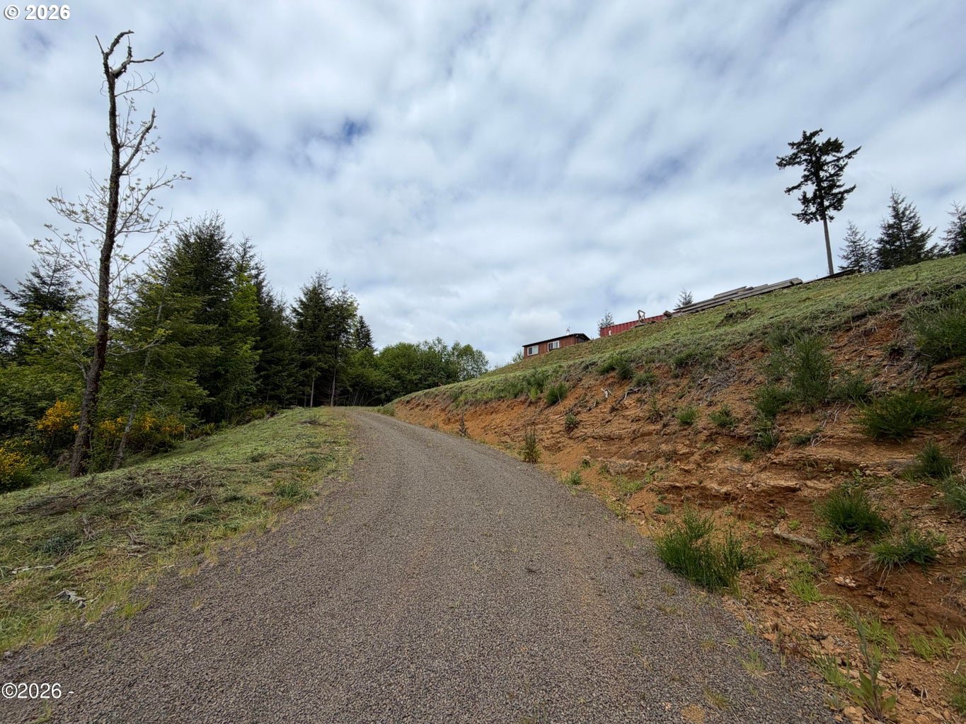 301 UPPER NESTUCCA RIVER RD