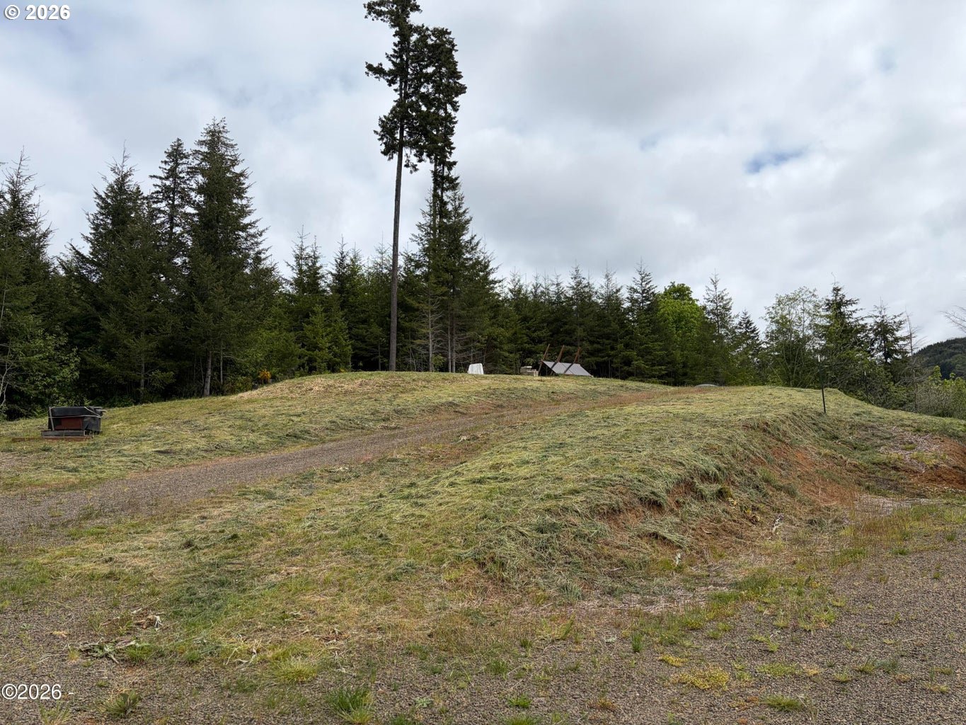 301 UPPER NESTUCCA RIVER RD