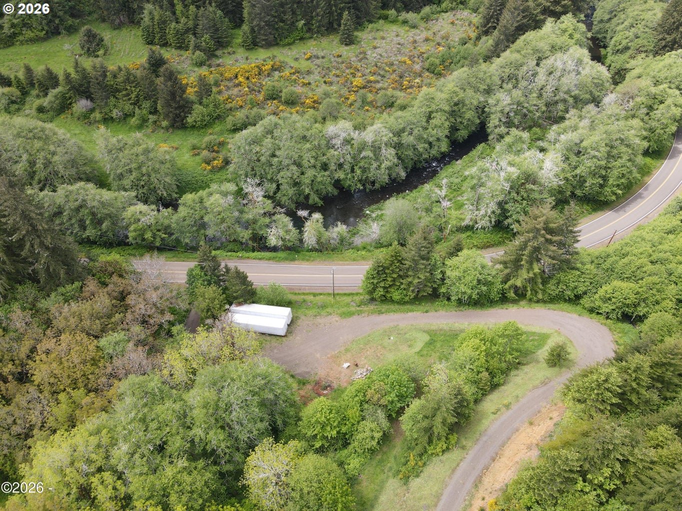 301 UPPER NESTUCCA RIVER RD
