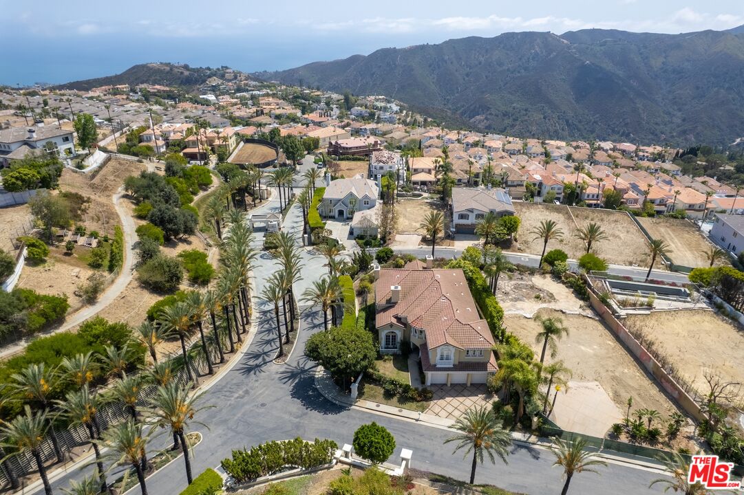 16814 Calle Bellevista
