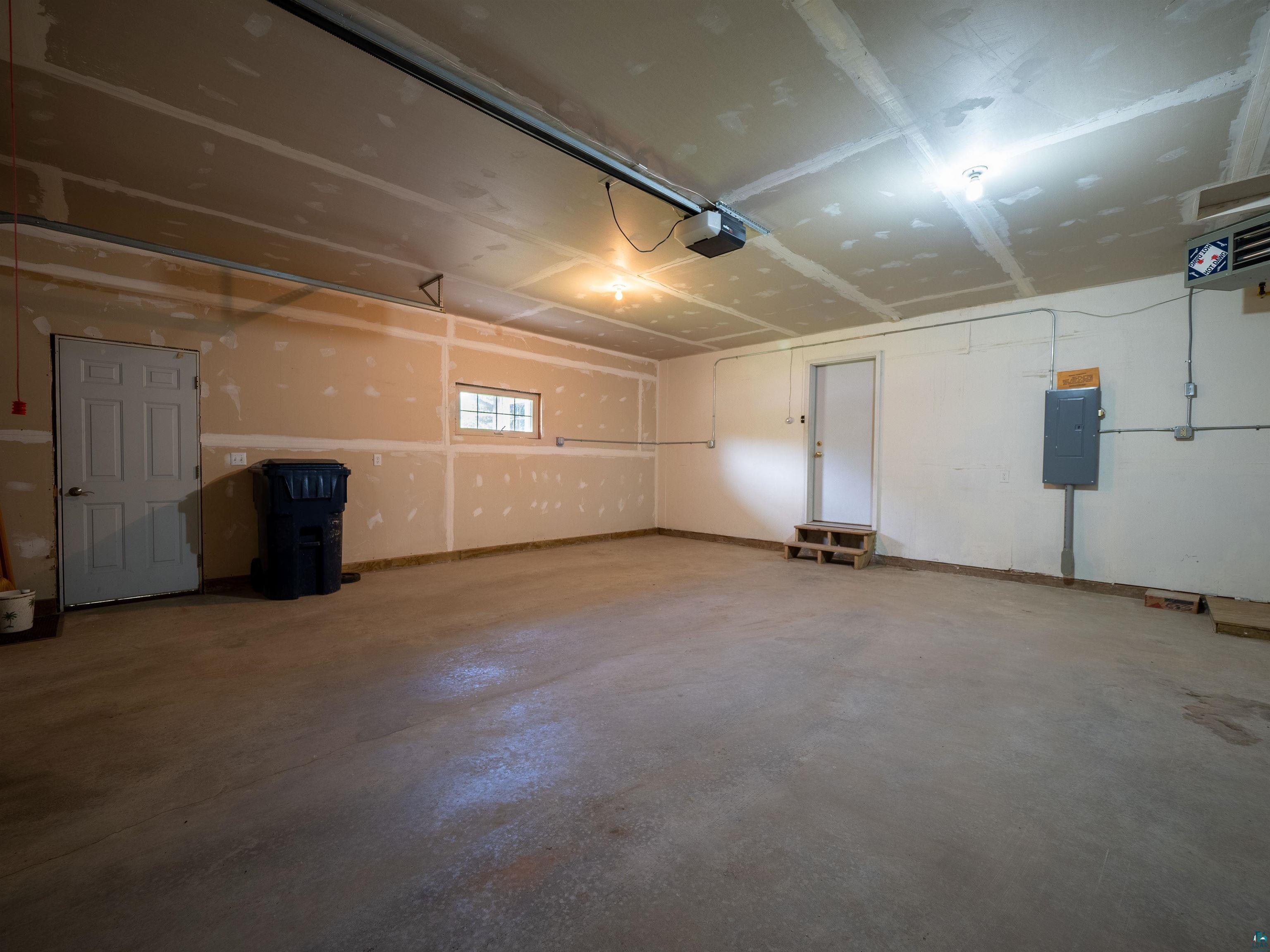 2502 21st Ave E Unit: 1