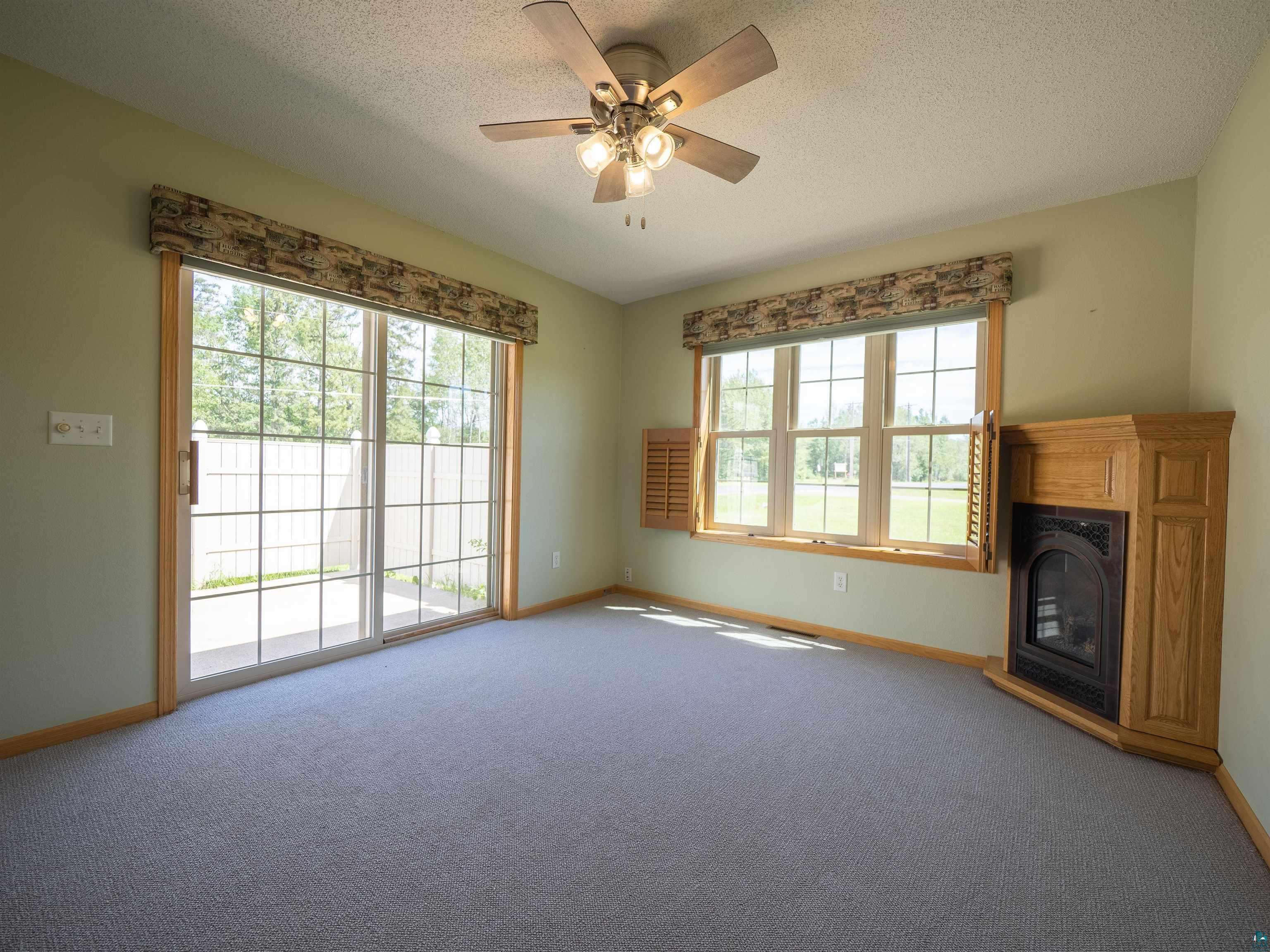 2502 21st Ave E Unit: 1
