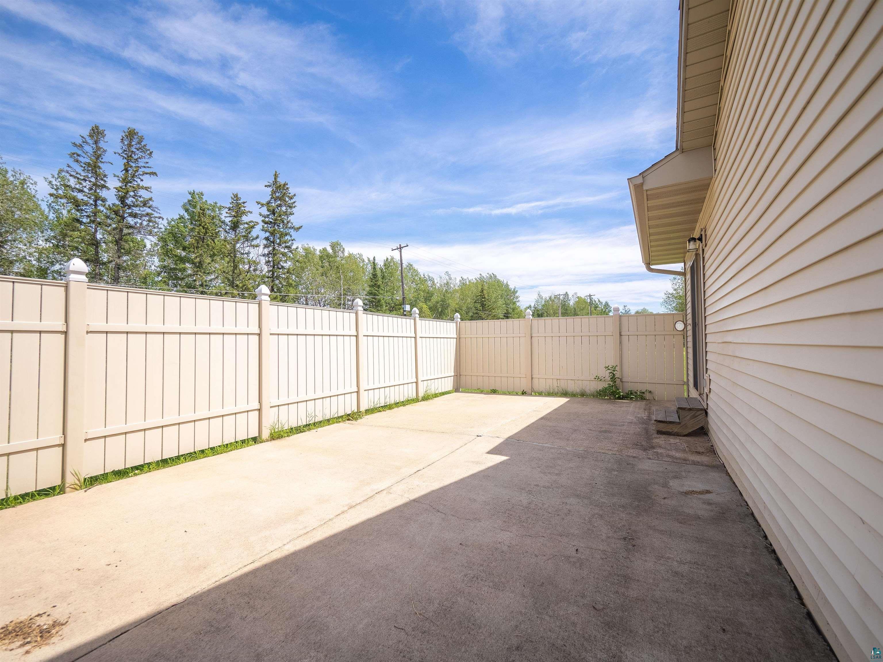 2502 21st Ave E Unit: 1
