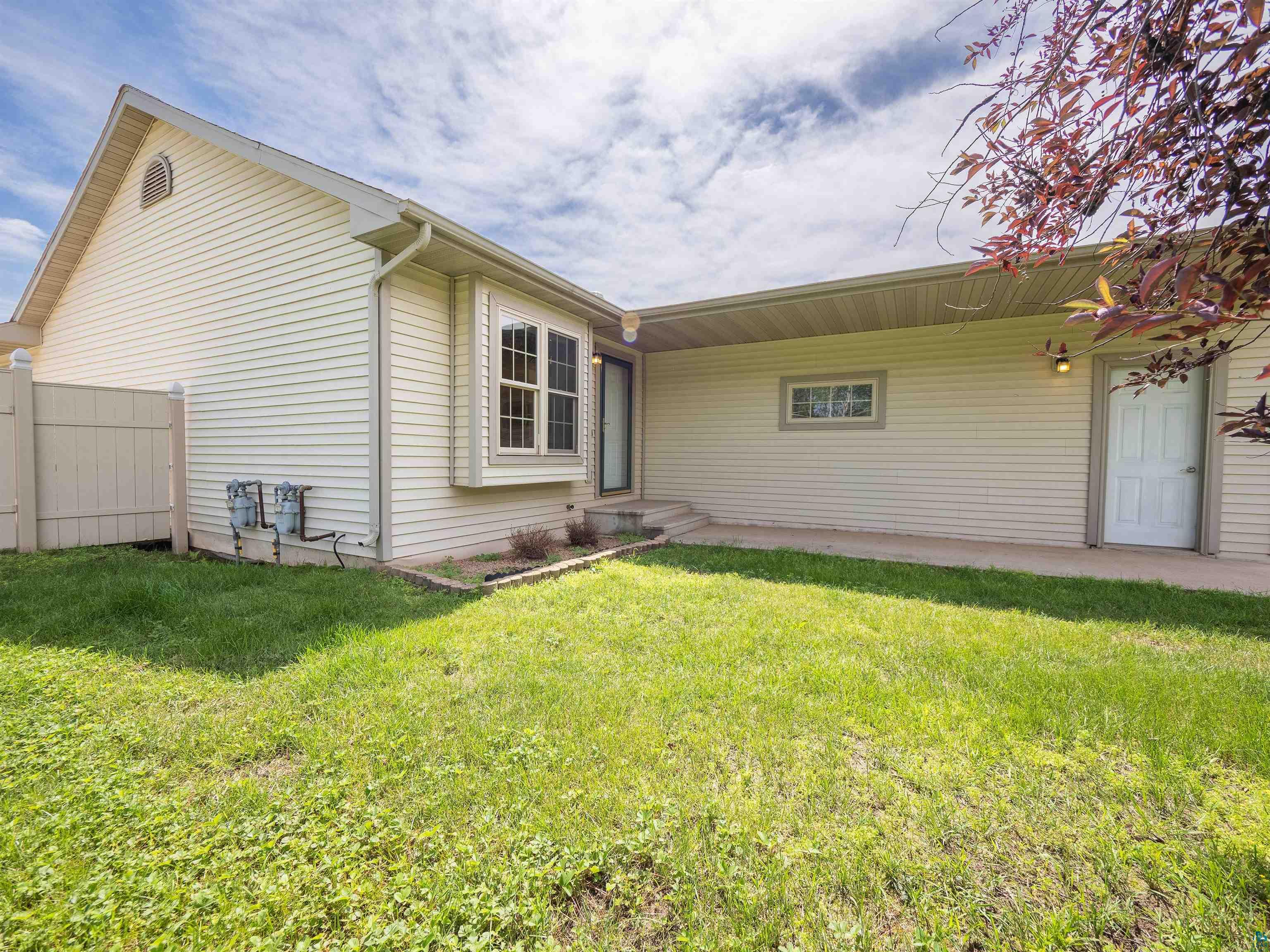 2502 21st Ave E Unit: 1