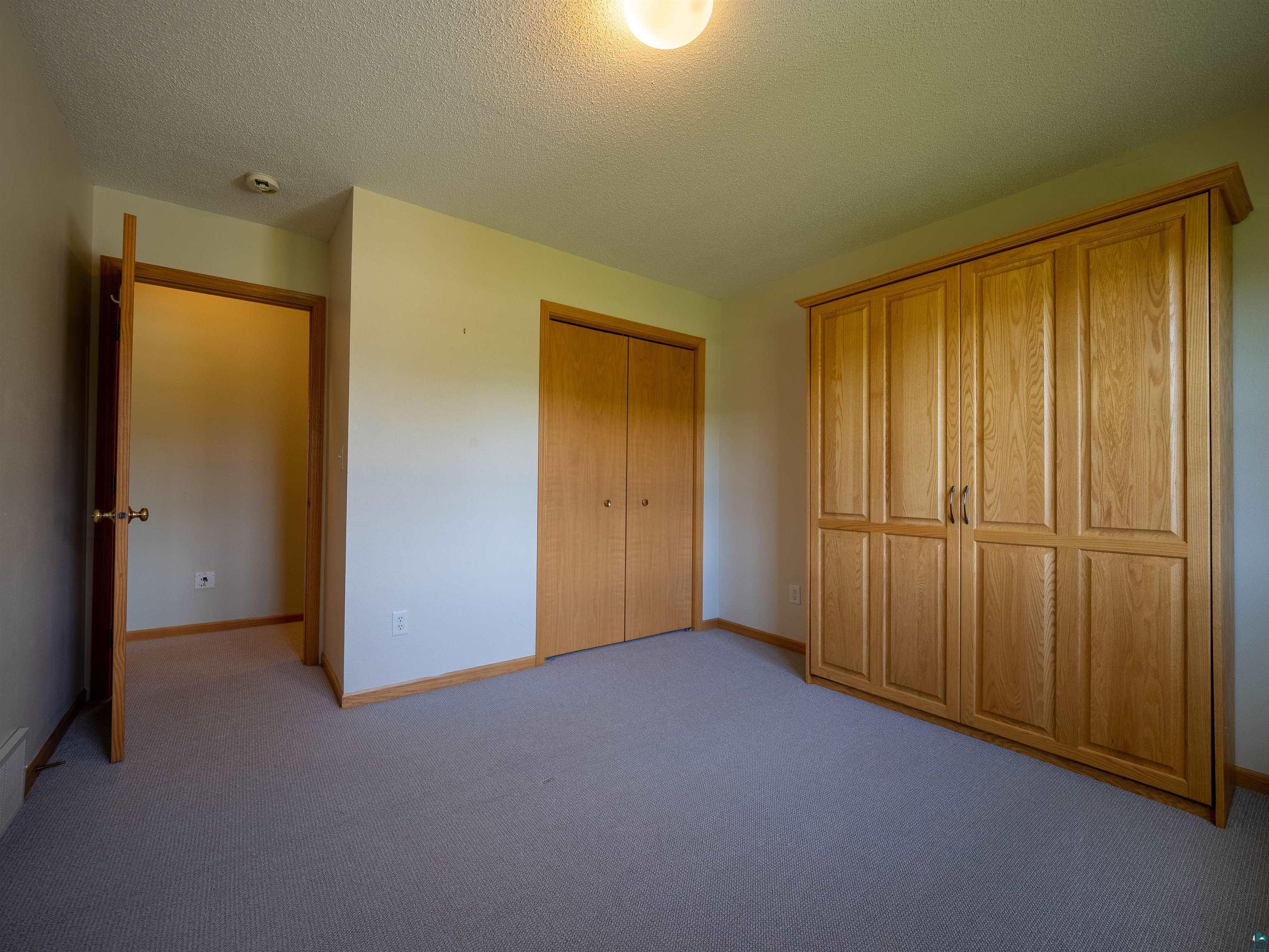 2502 21st Ave E Unit: 1