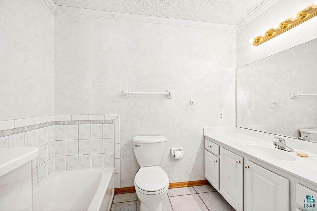 2128 Miller Creek Dr Unit: 2128