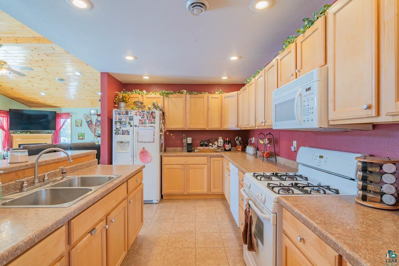 26 6th St