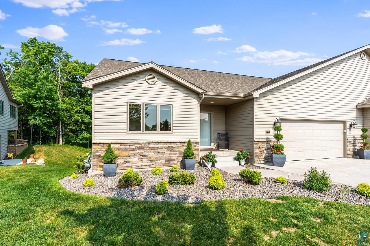 1204 Butternut Ave Unit: 1204