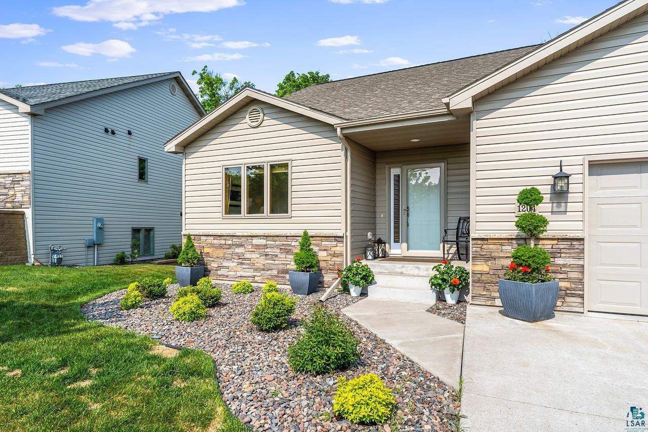 1204 Butternut Ave Unit: 1204