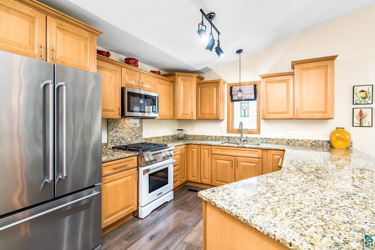 1204 Butternut Ave Unit: 1204
