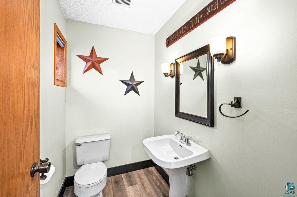 3F Hayes Ct