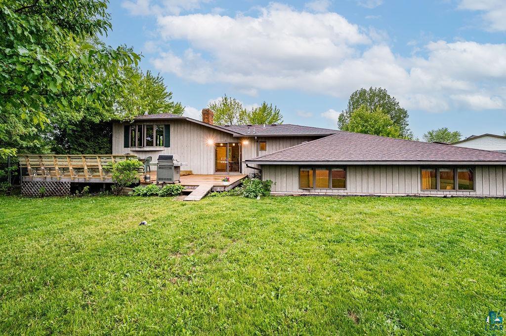 3F Hayes Ct