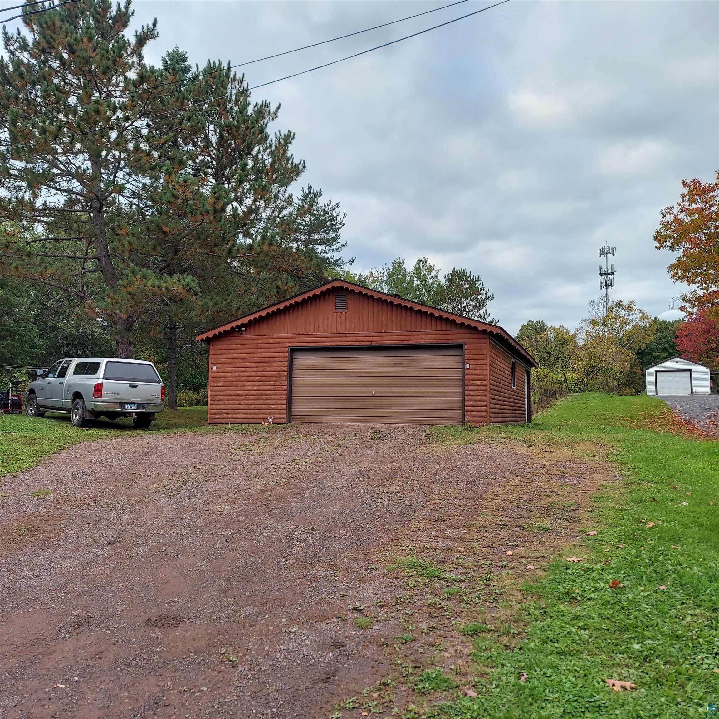 3921 W Tischer Rd