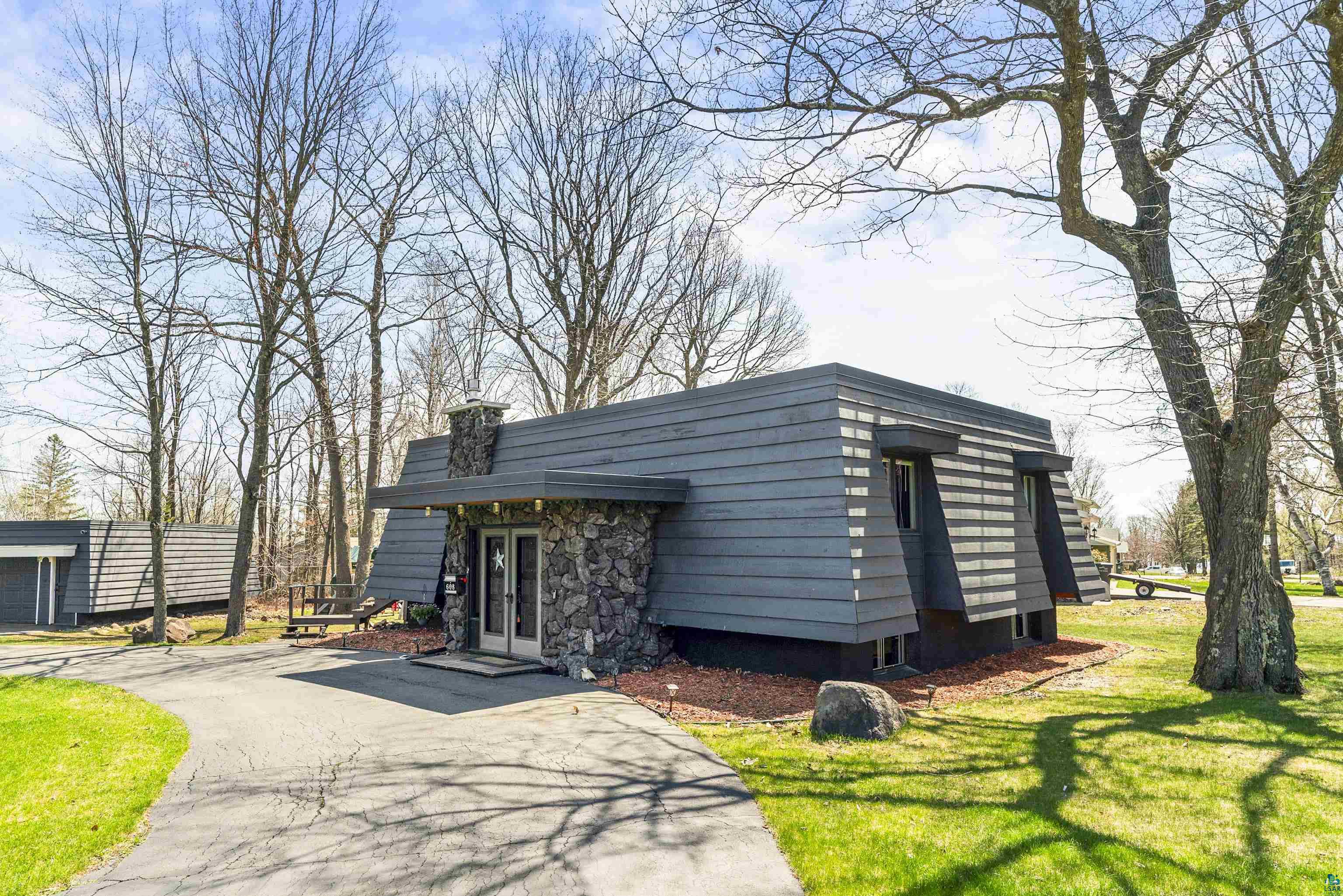 608 Glenwood Ave