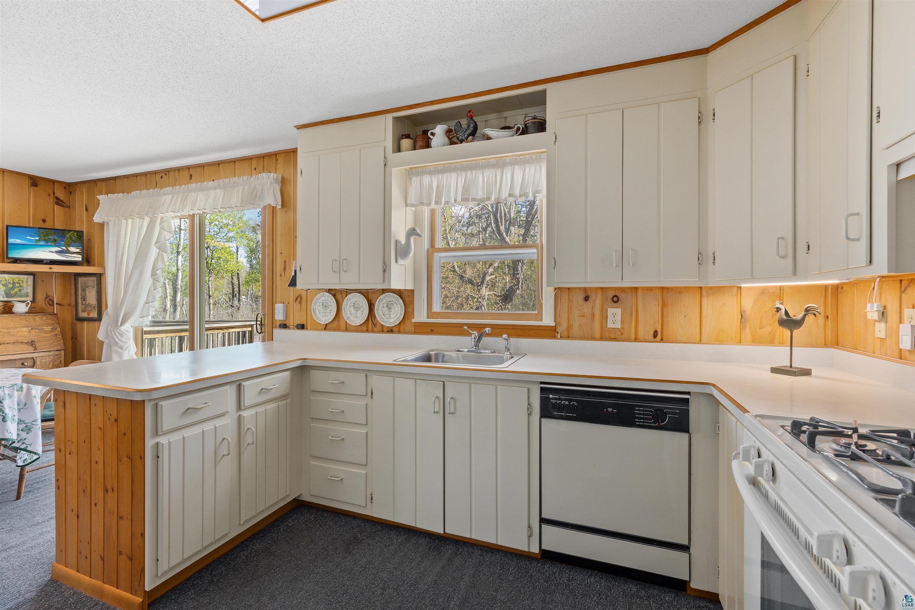 4083 Green Gables Rd.