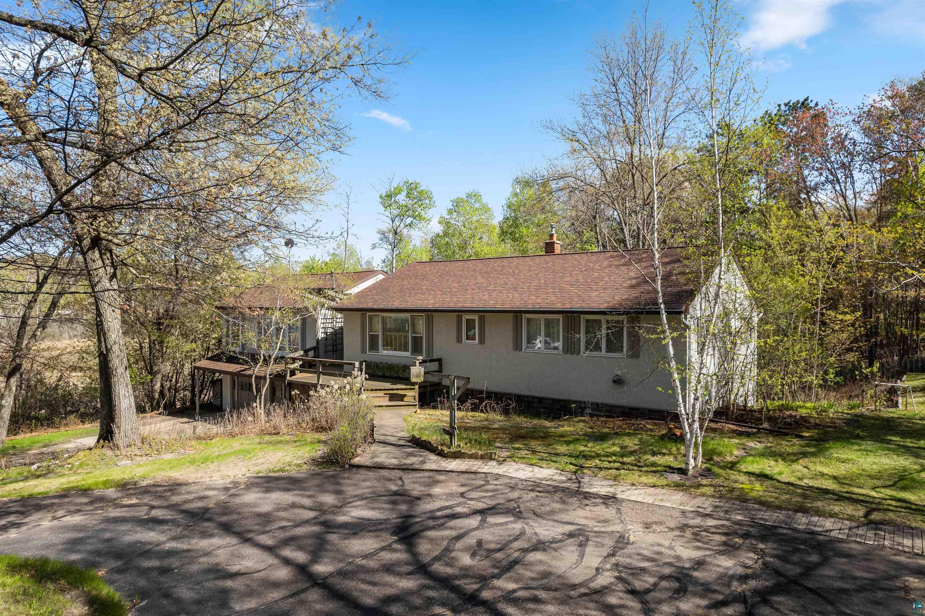 4083 Green Gables Rd.