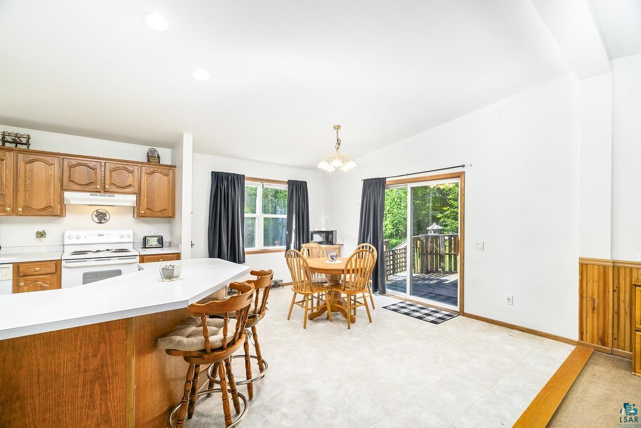 4417 Cedarway Rd