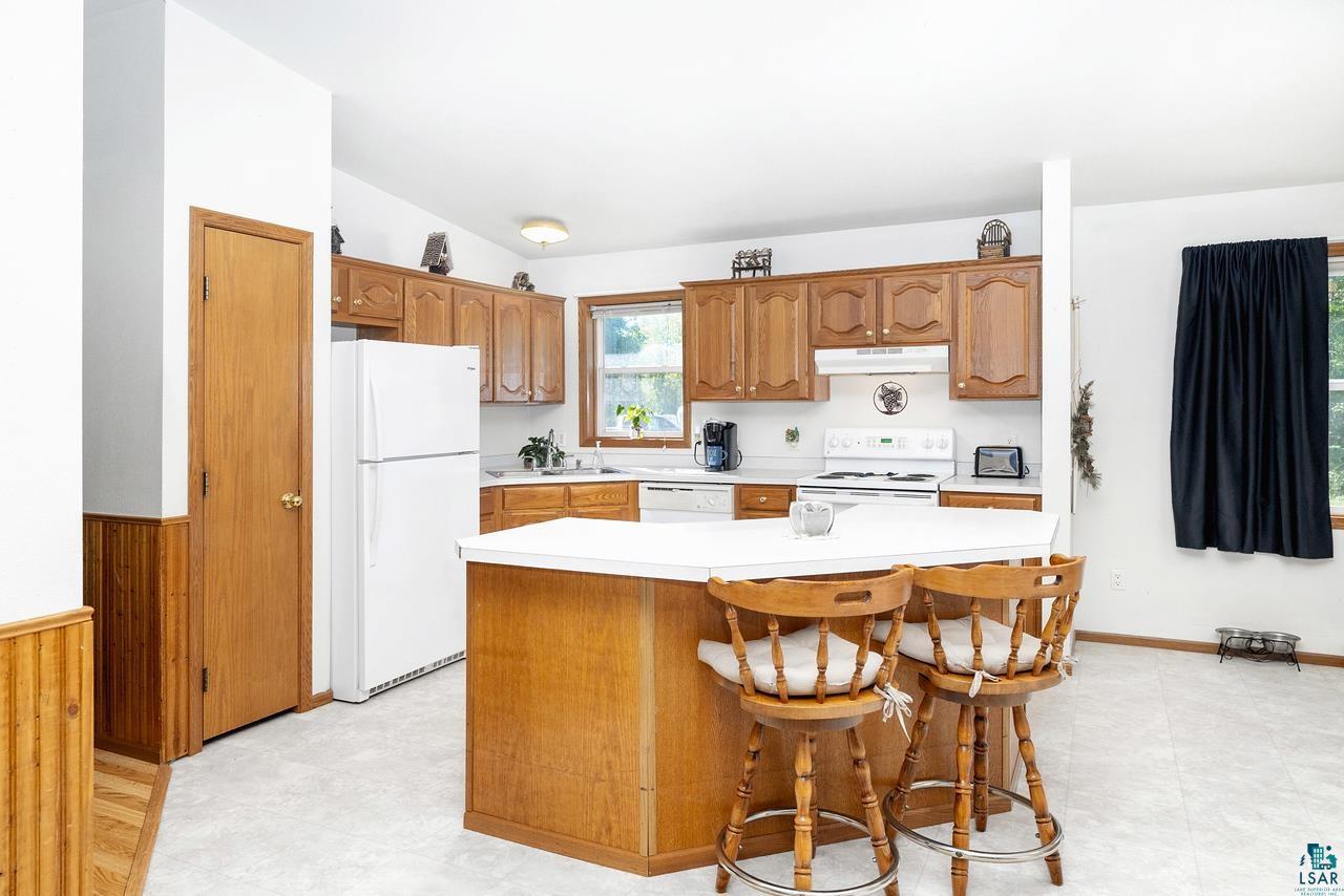 4417 Cedarway Rd
