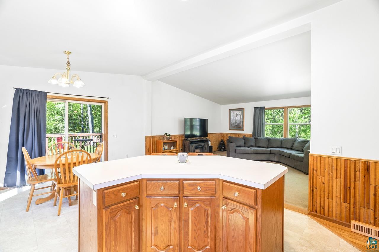4417 Cedarway Rd