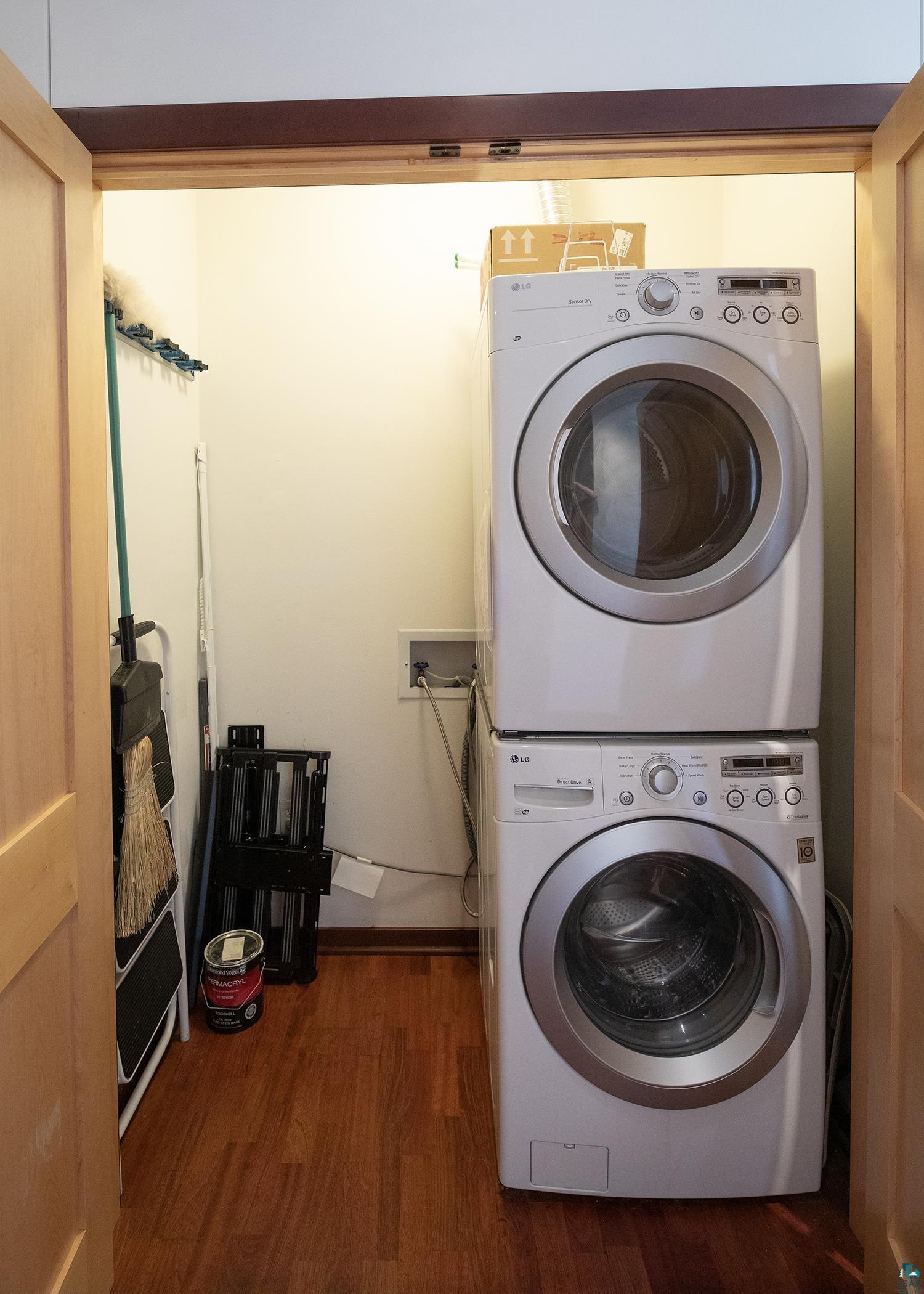 311 E Superior St Unit: 1007