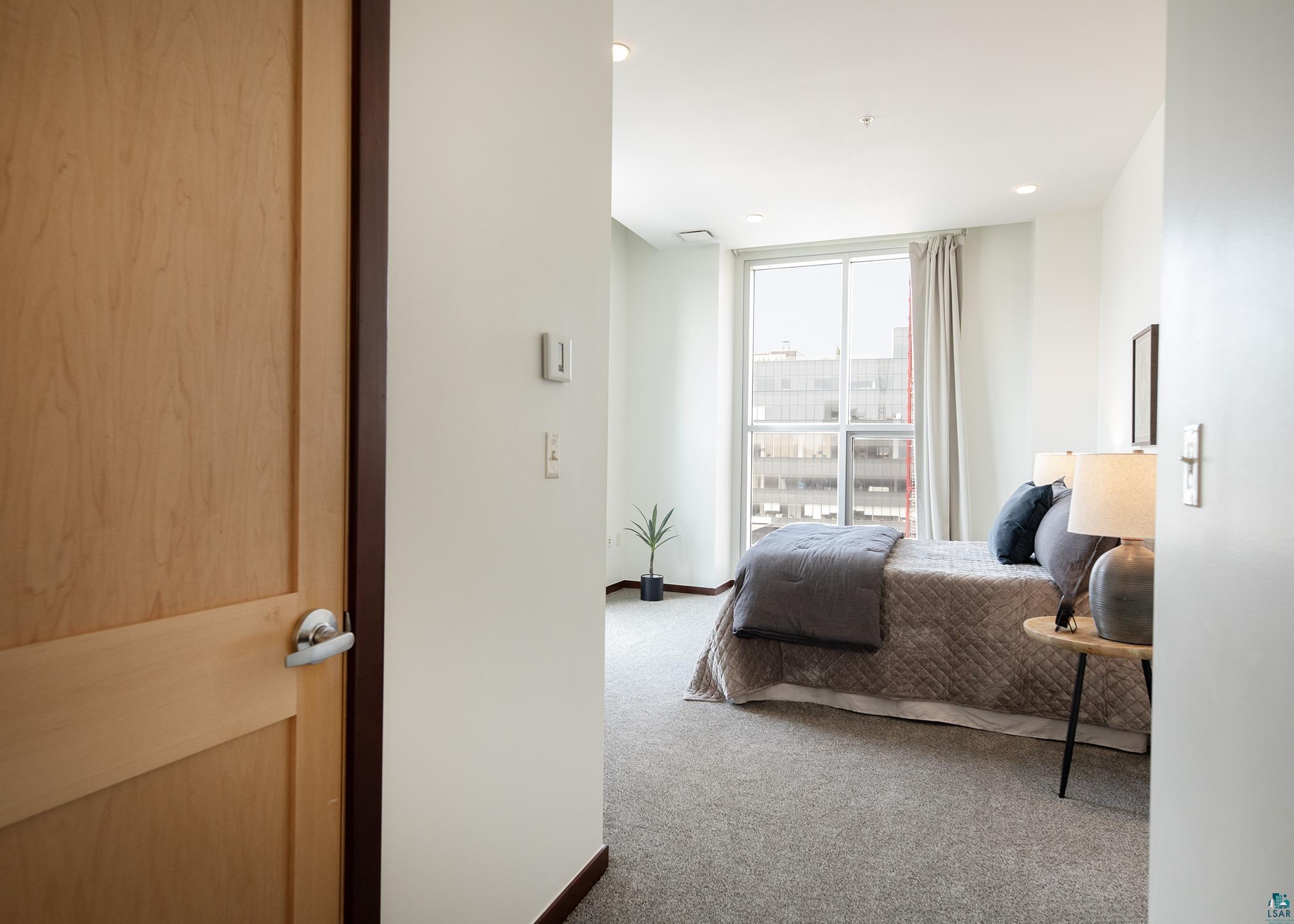 311 E Superior St Unit: 1007