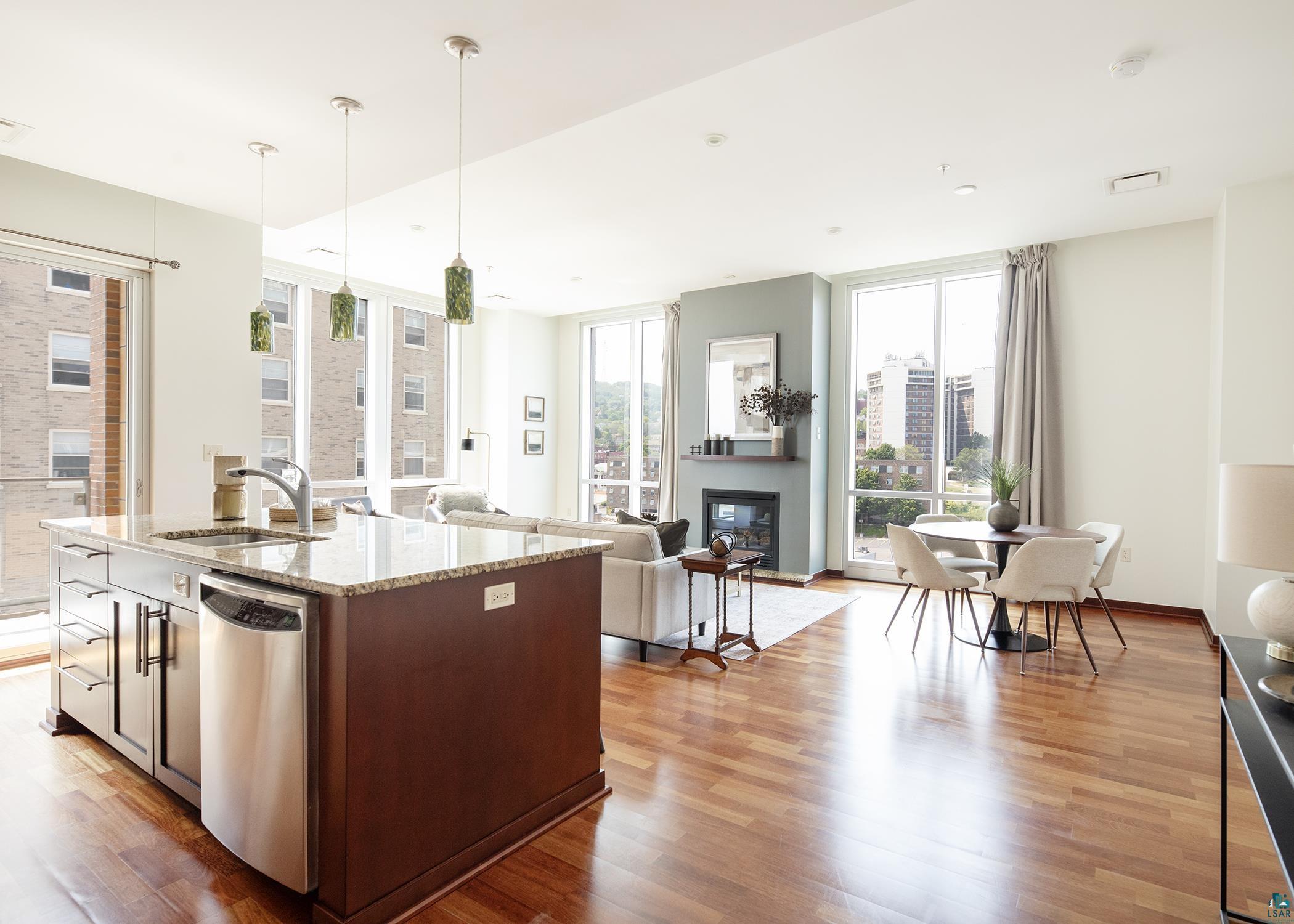 311 E Superior St Unit: 1007