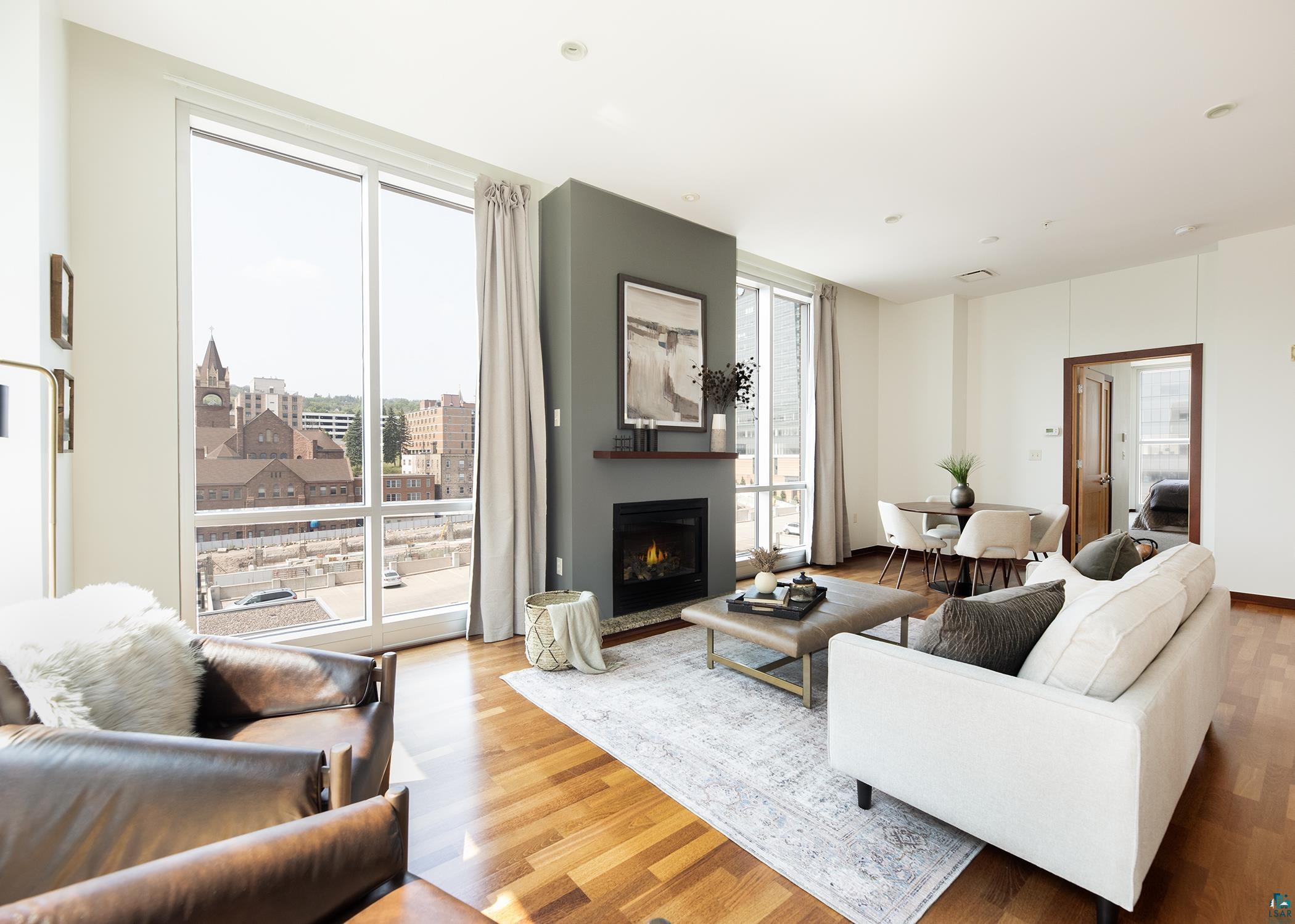311 E Superior St Unit: 1007