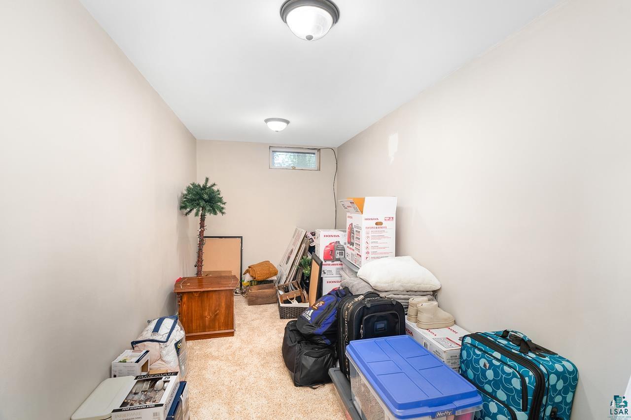 29 Birch Dr