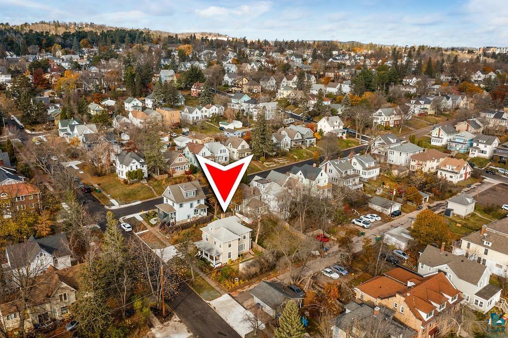 424 N 16th Ave E