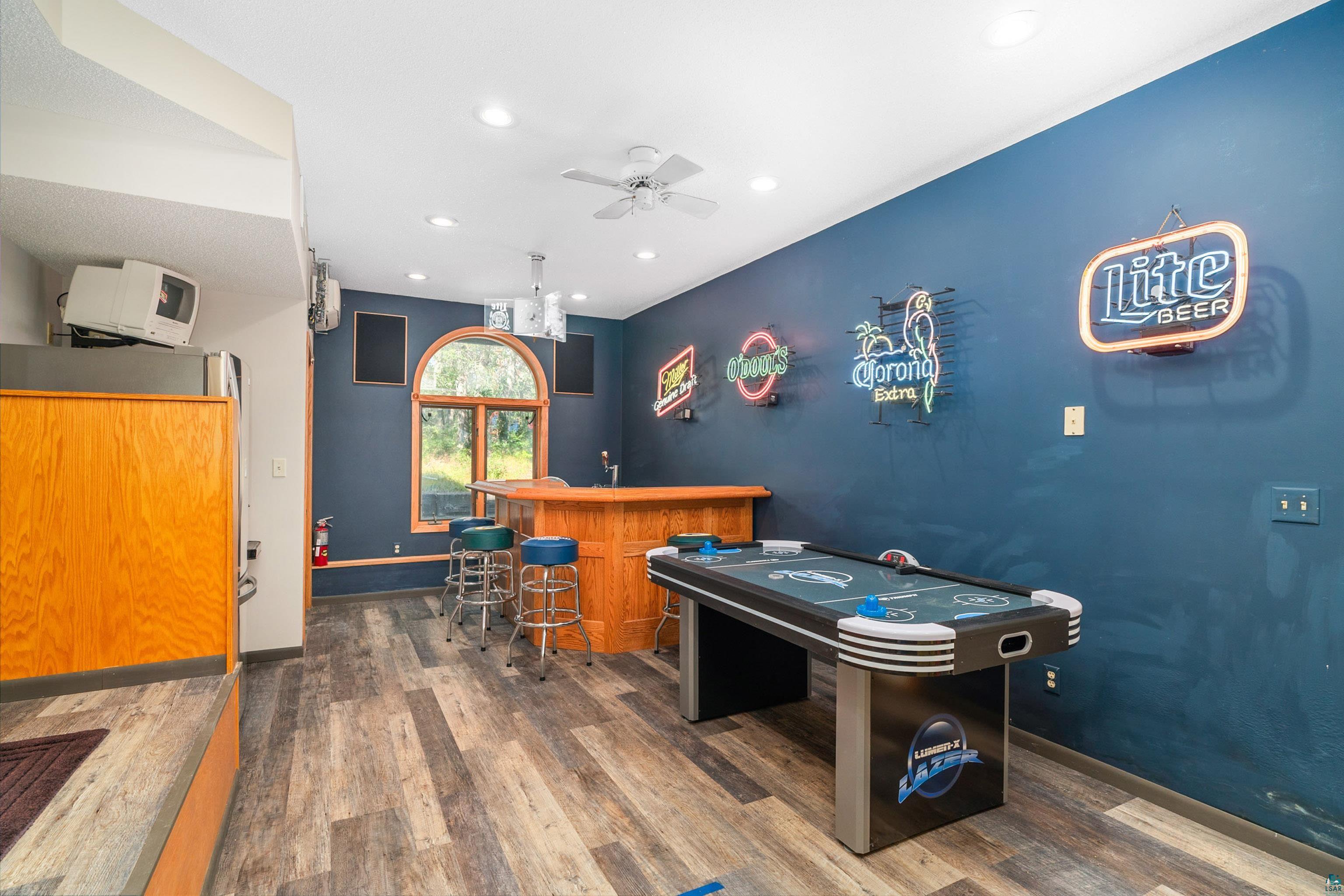 16305 S Bond Lake Estates Rd