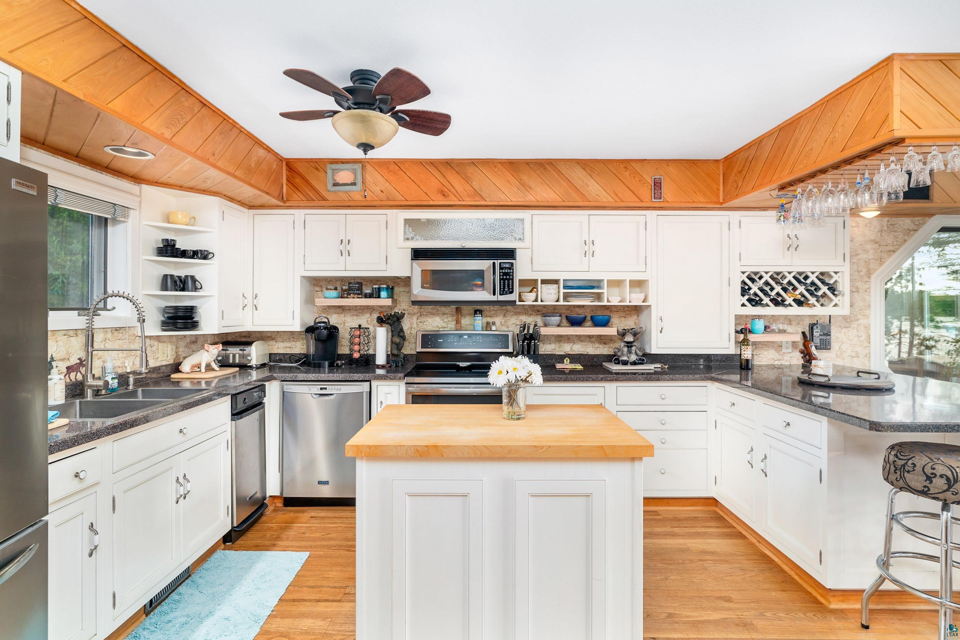 16305 S Bond Lake Estates Rd