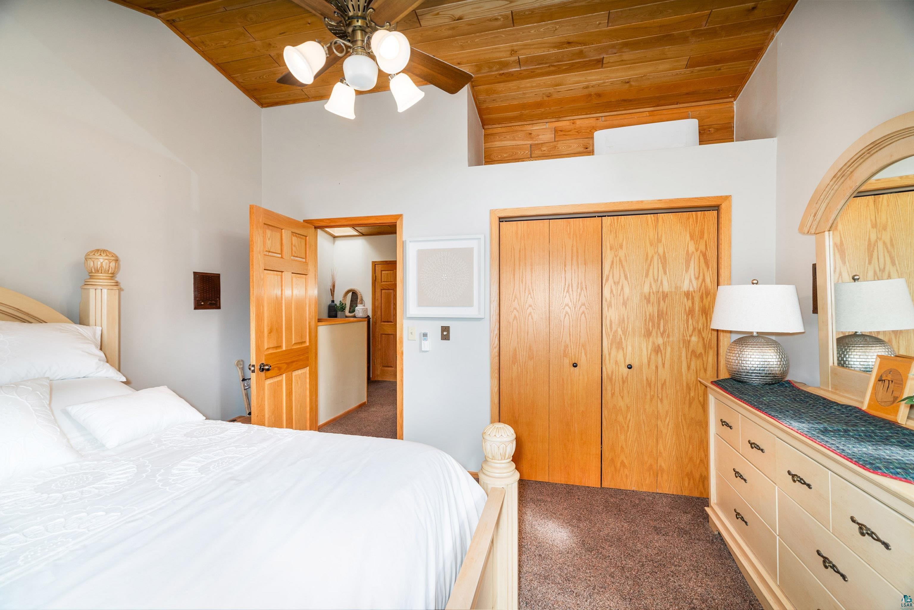 16305 S Bond Lake Estates Rd