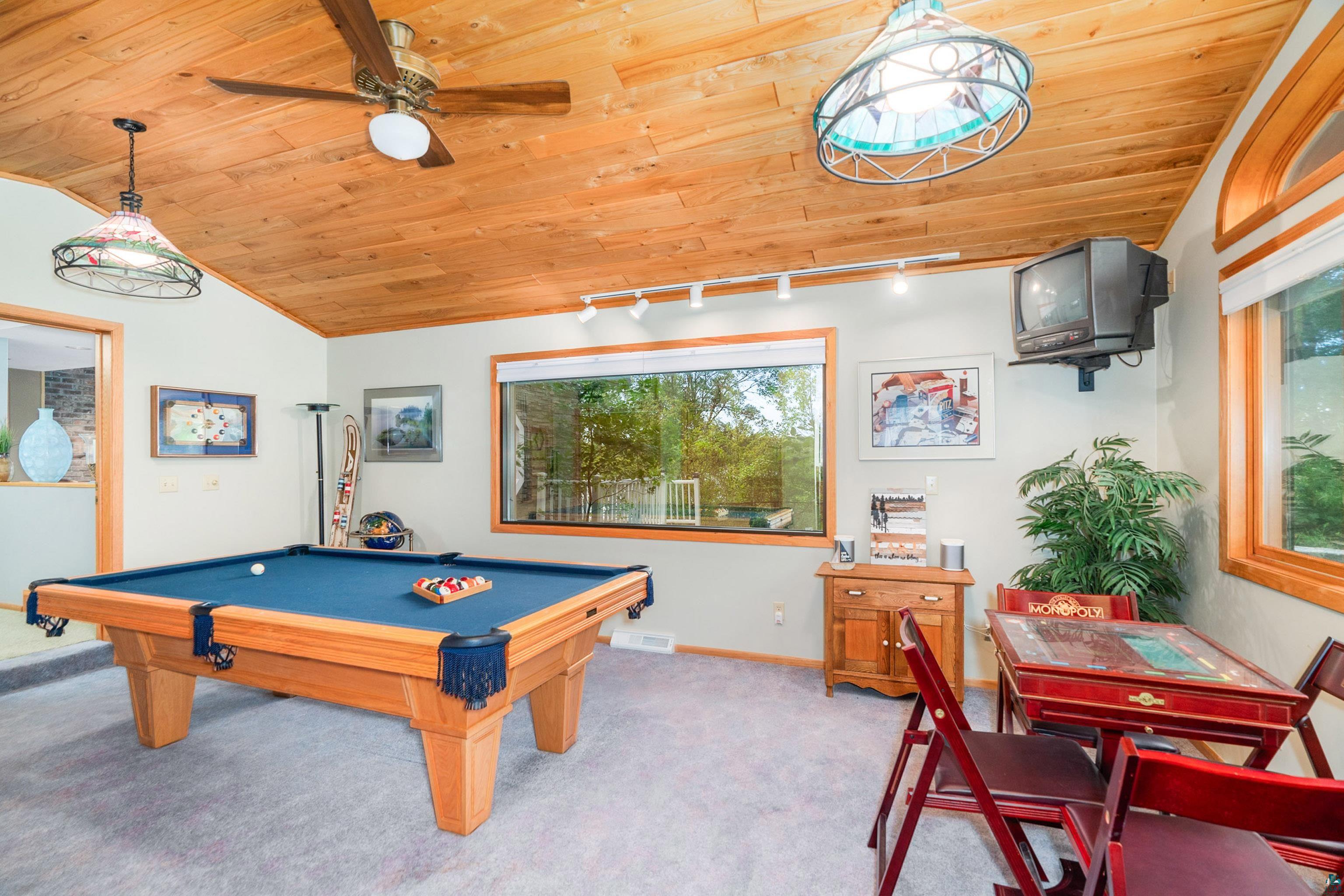 16305 S Bond Lake Estates Rd