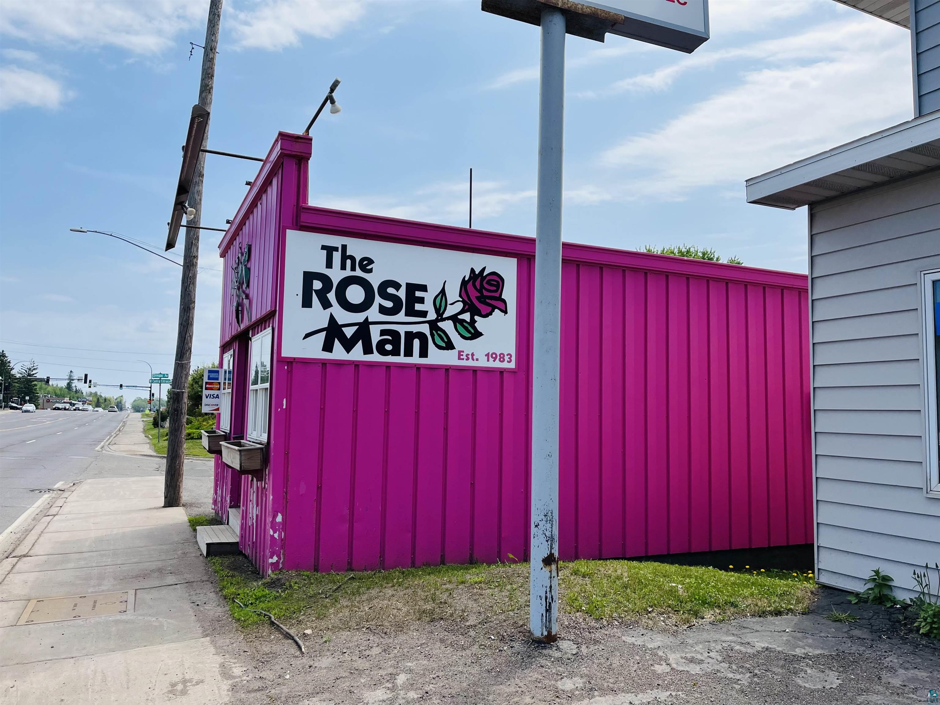 36 W Central Entrance Unit: The Rose Man Rose and Floral Shop Business Only