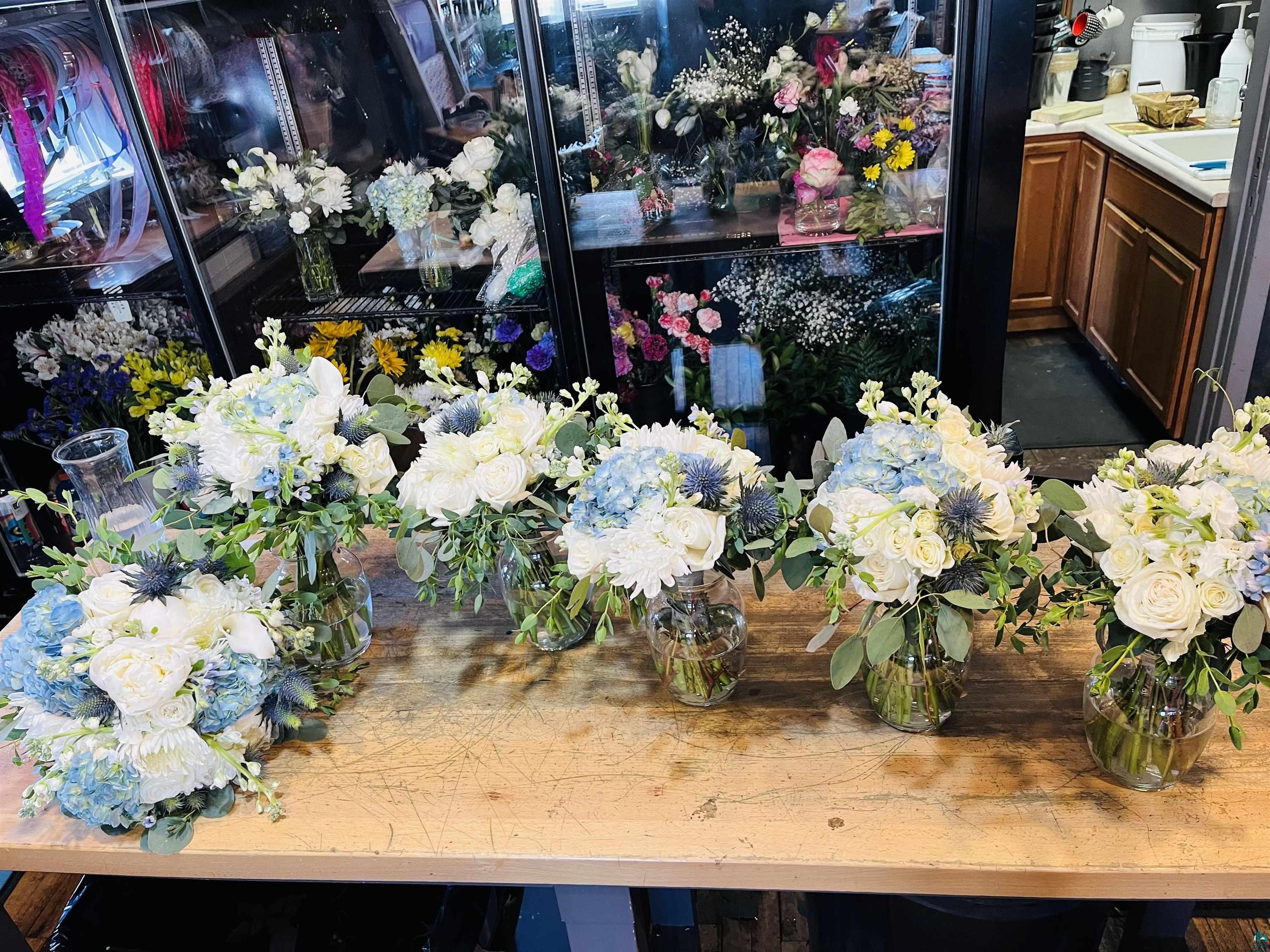 36 W Central Entrance Unit: The Rose Man Rose and Floral Shop Business Only
