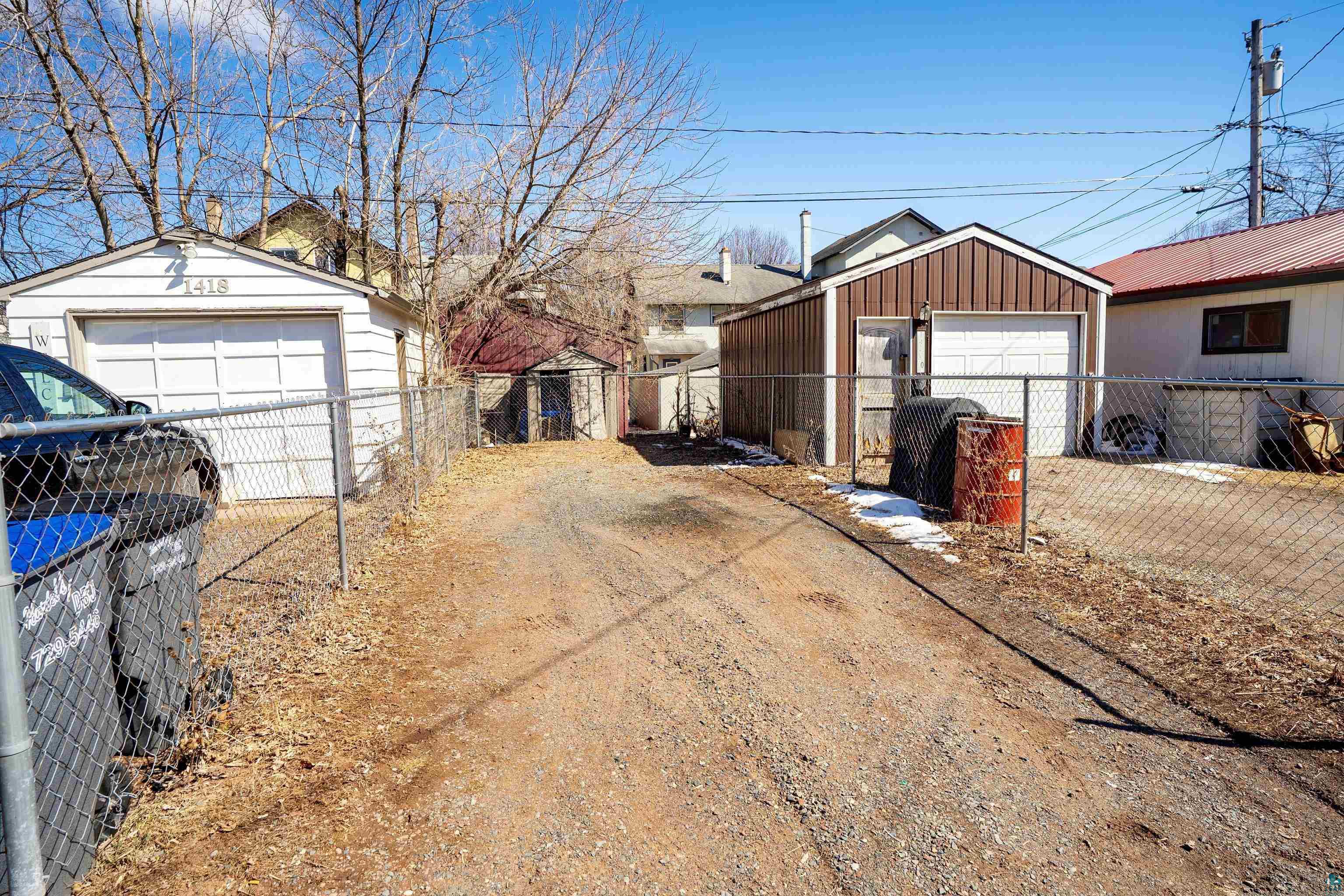 1420 90th Ave W