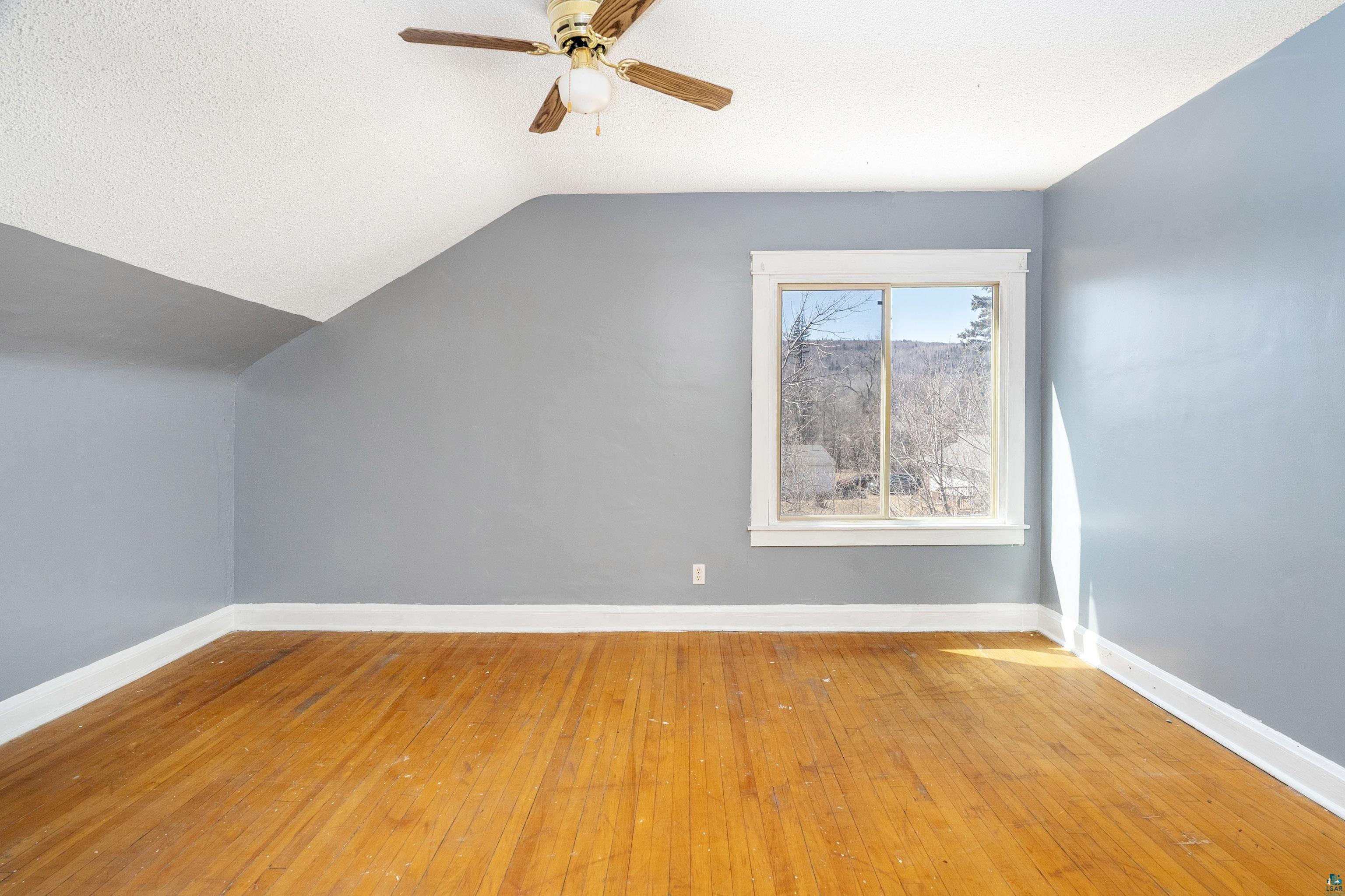 1420 90th Ave W