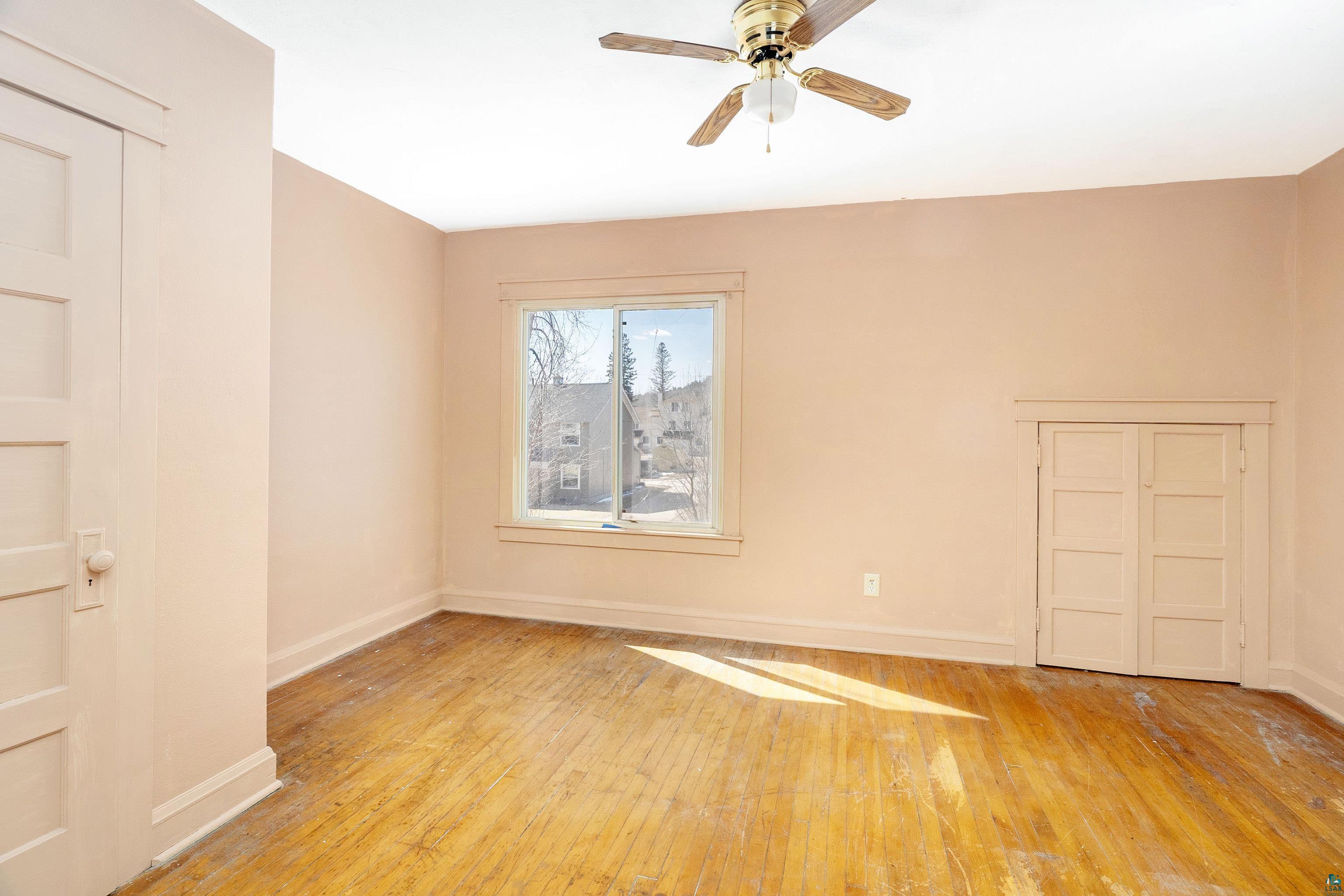 1420 90th Ave W
