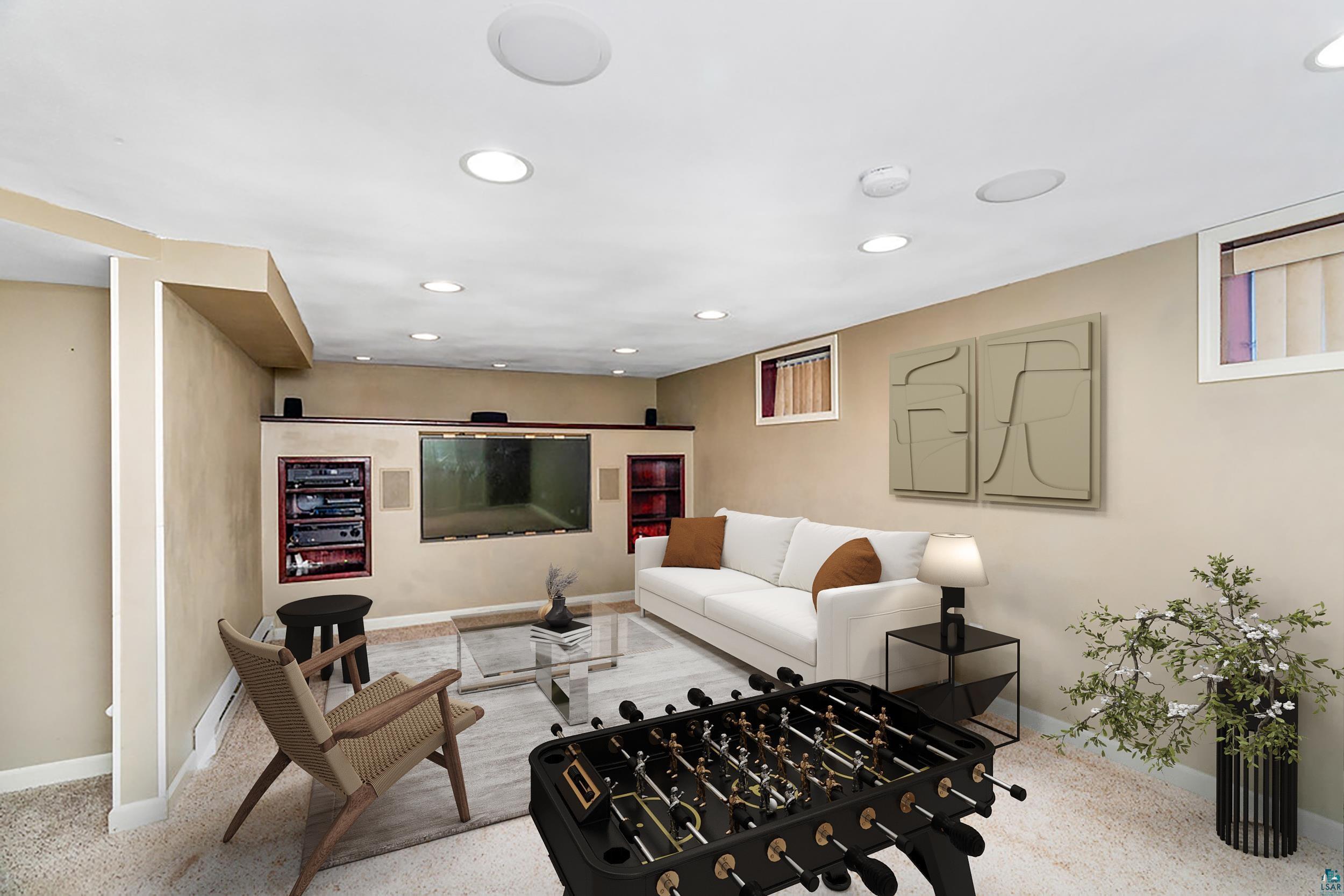 3902 Woodland Ave