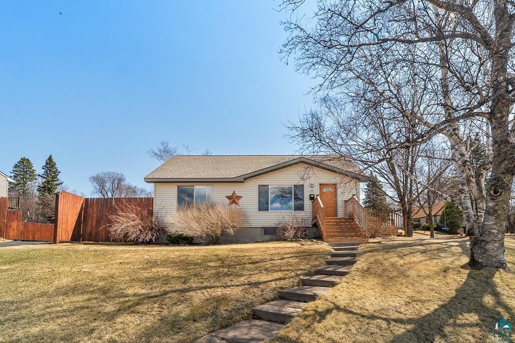 3902 Woodland Ave